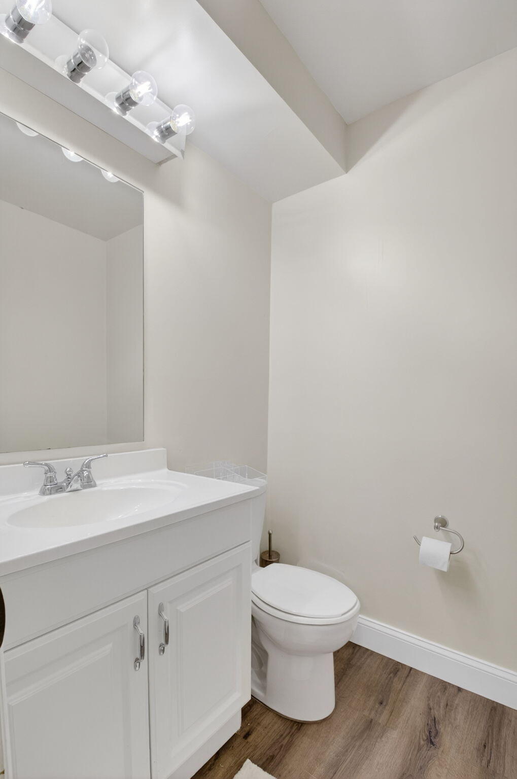 KINGS POINT NORMANDY - Residential Lease