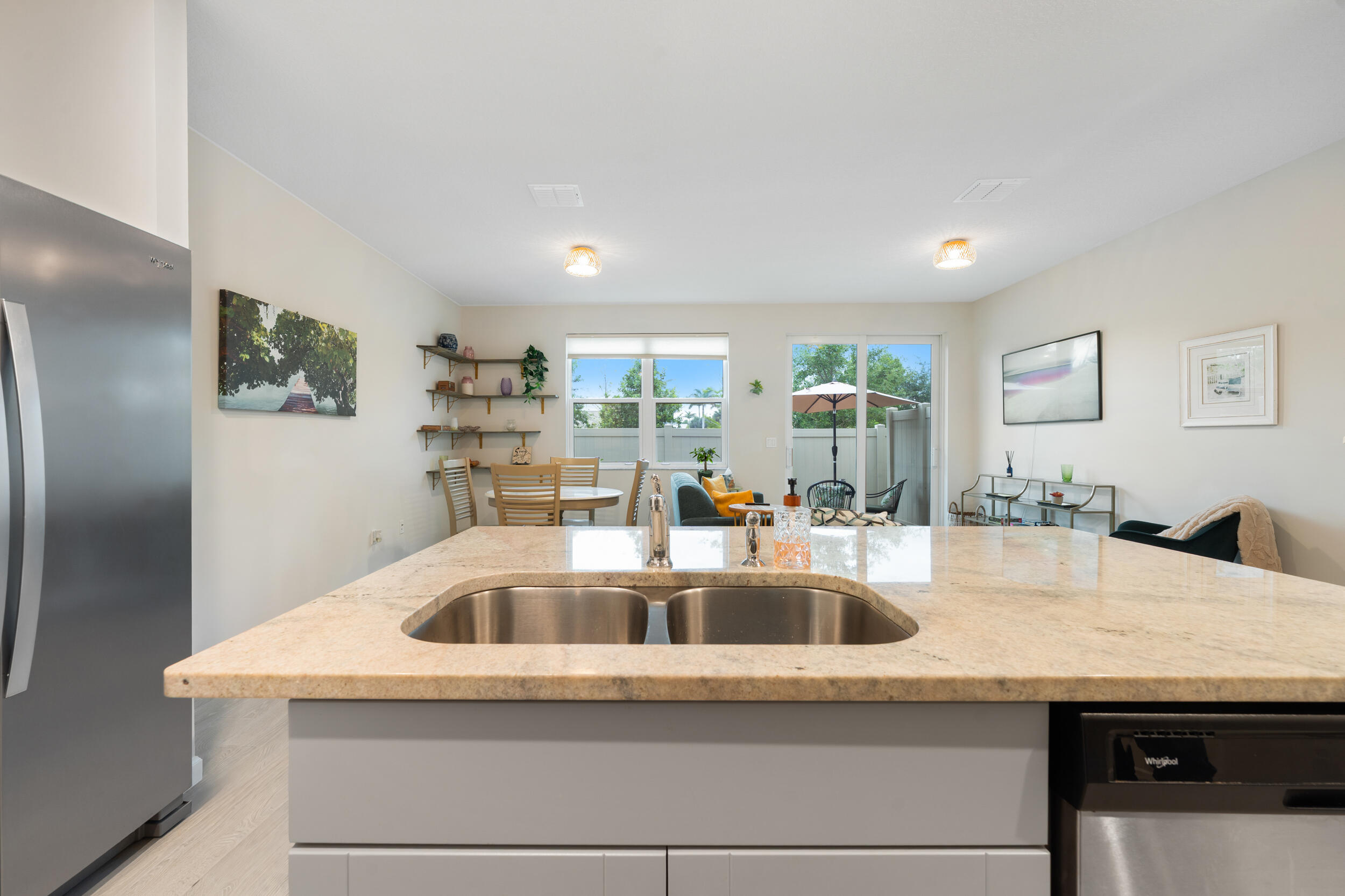 TRILLIUM - Residential