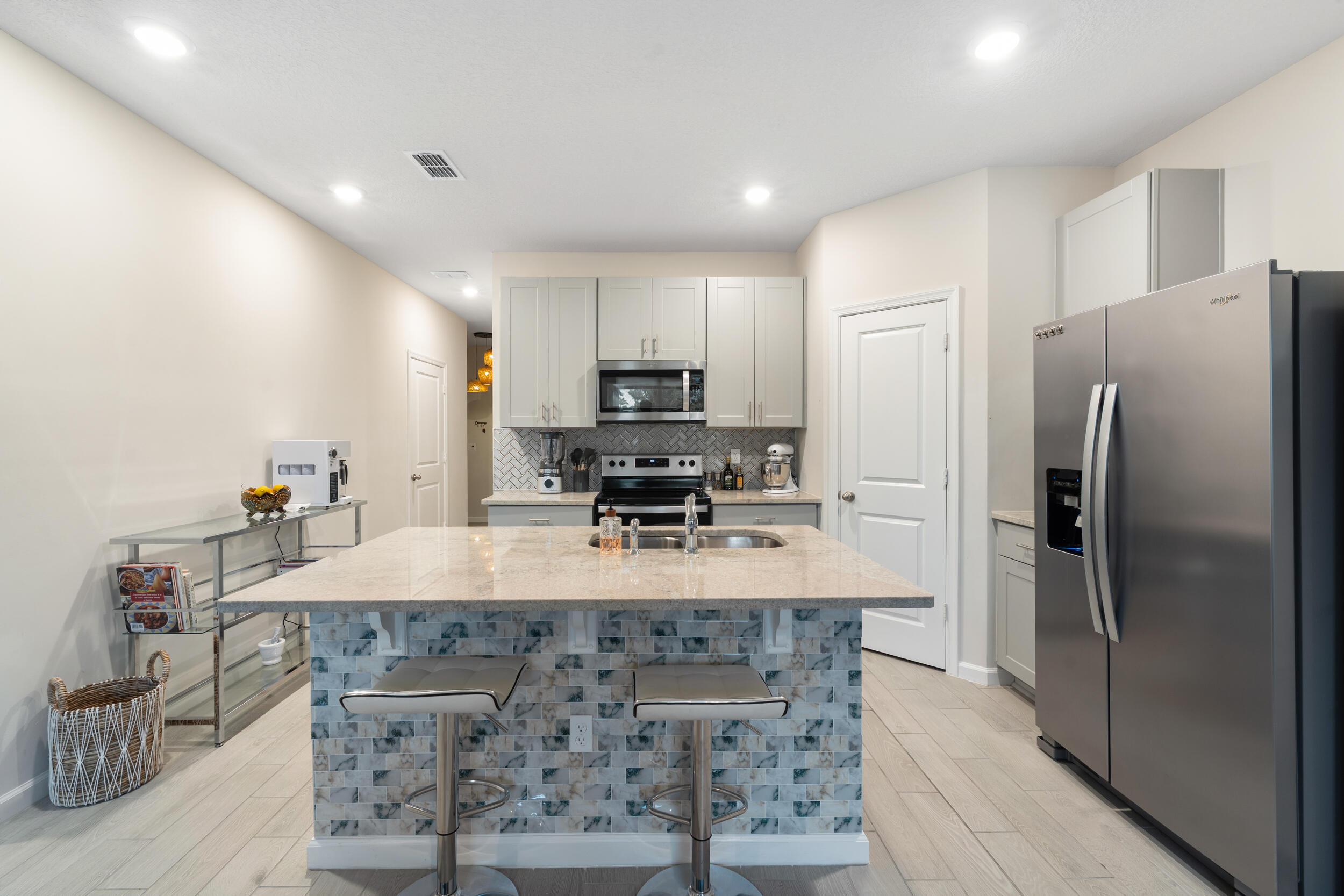 TRILLIUM - Residential
