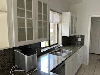 SARATOGA POINTE - Residential Lease