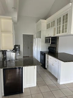 SARATOGA POINTE - Residential Lease