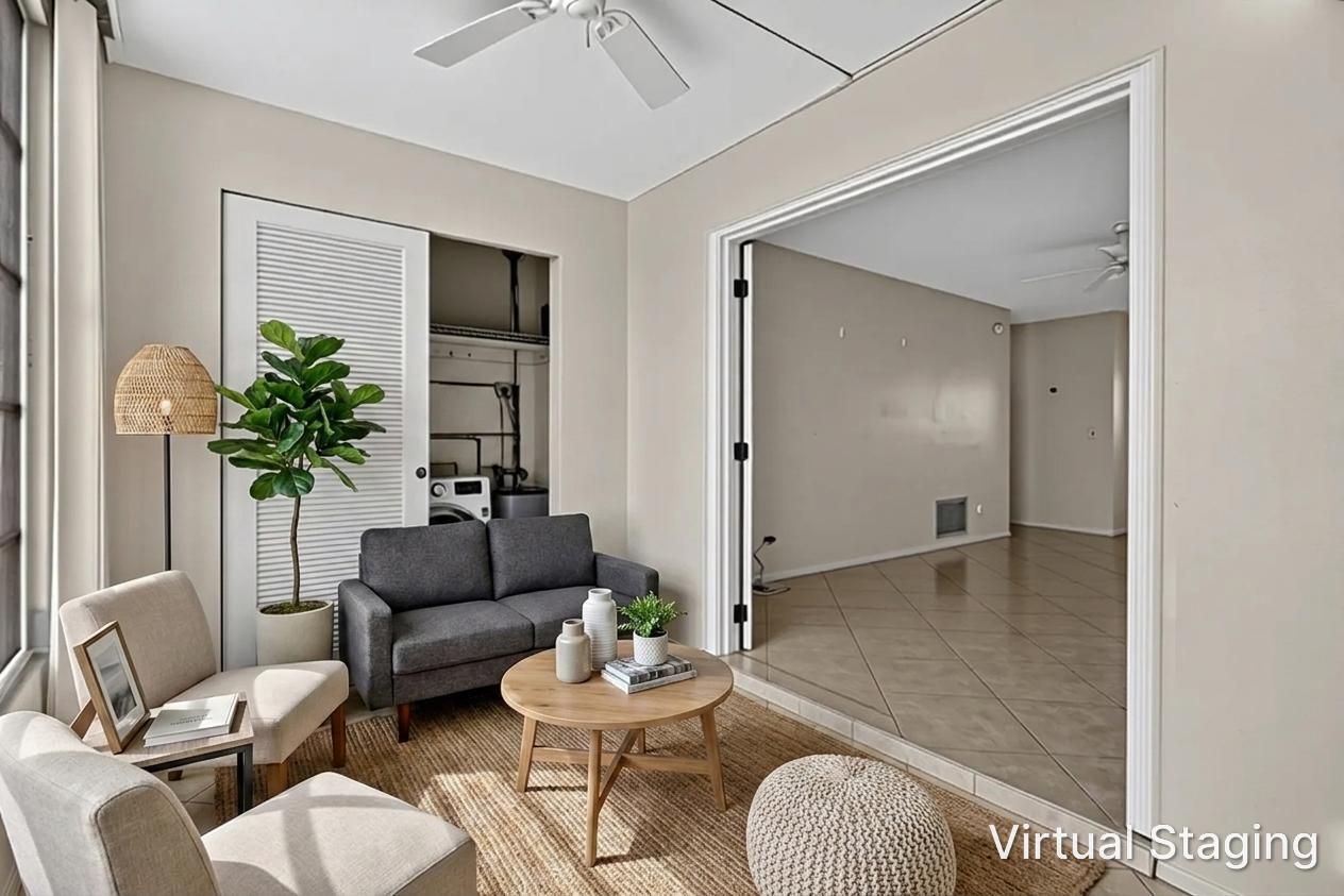 VILLAGE ROYALE CONDO 7 - Residential