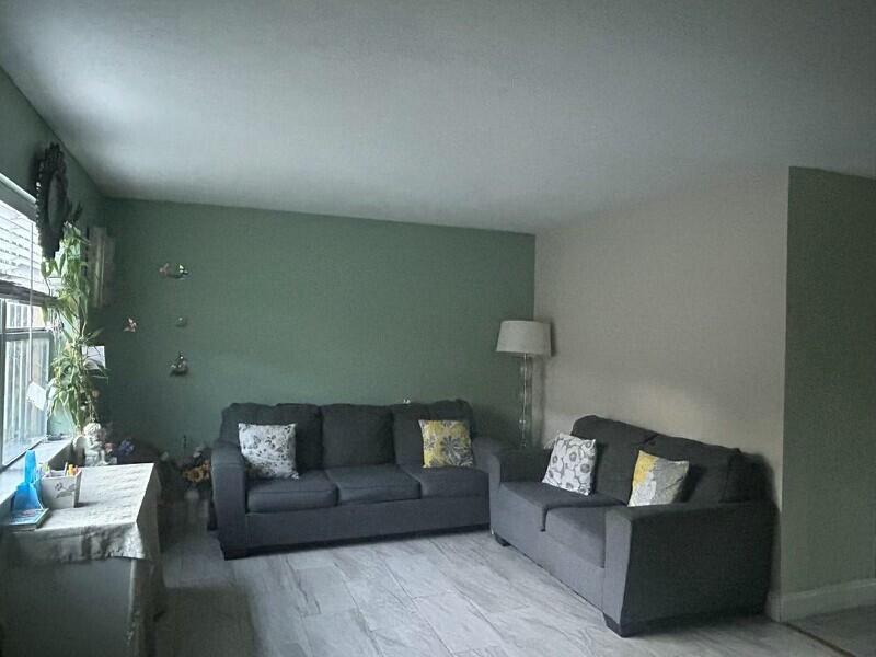 BLUEBERRY HILL IV CONDO - Residential