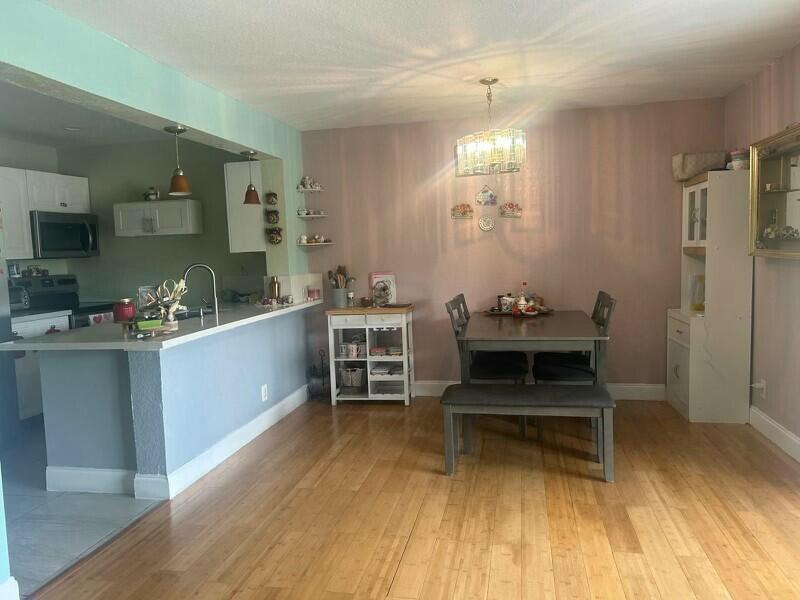 BLUEBERRY HILL IV CONDO - Residential