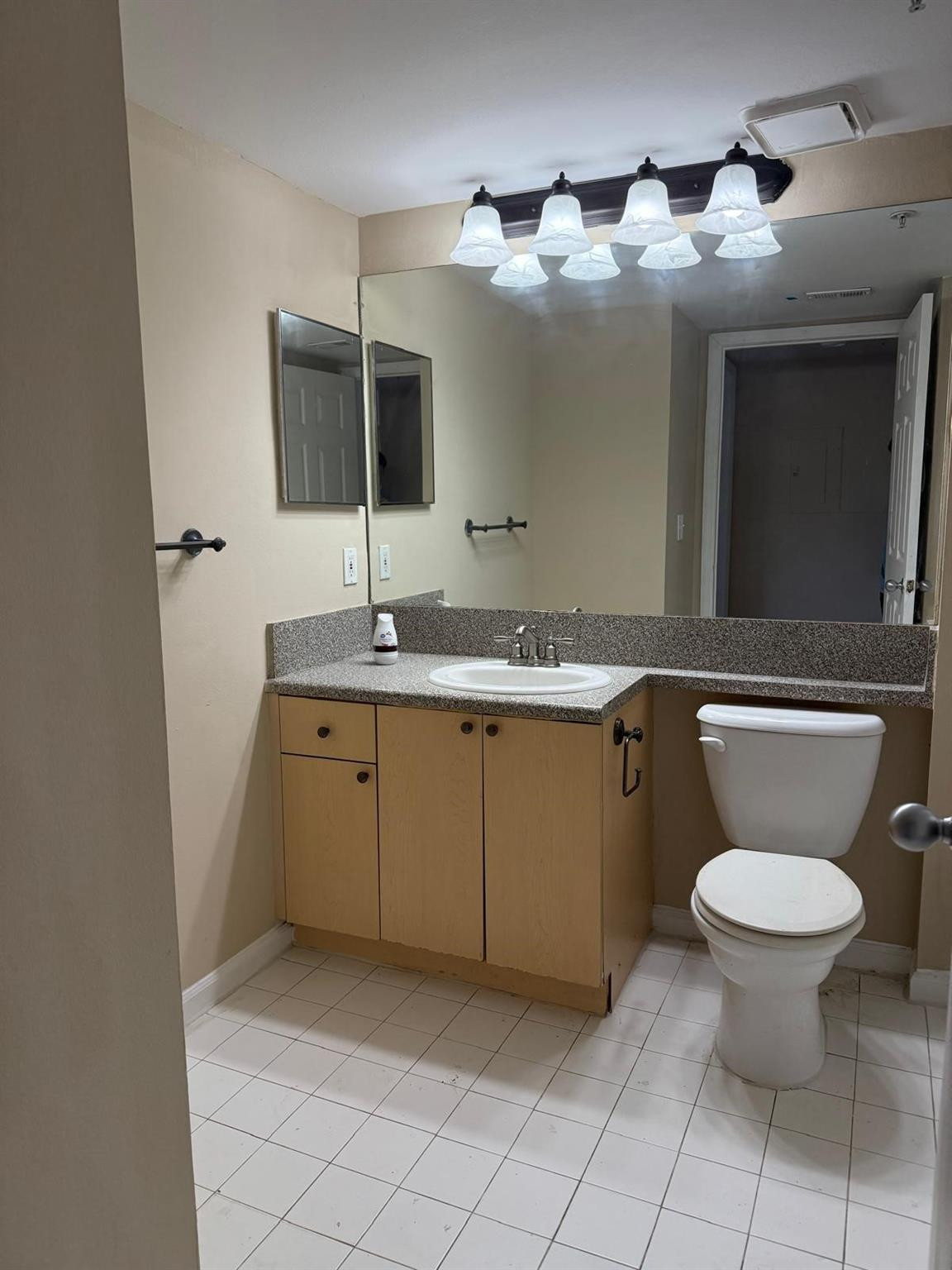 PORTOFINO AT JENSEN BEACH CONDO - Residential Lease