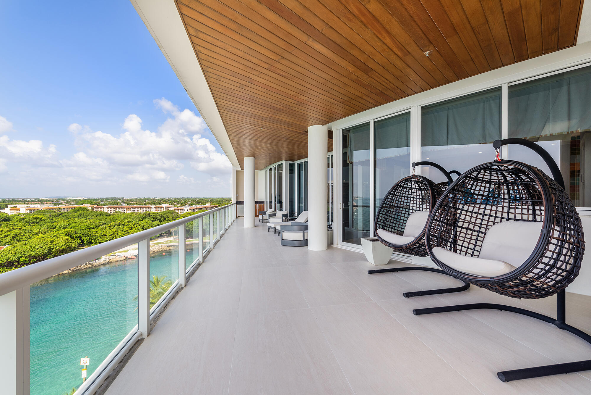 ONE THOUSAND OCEAN - Residential