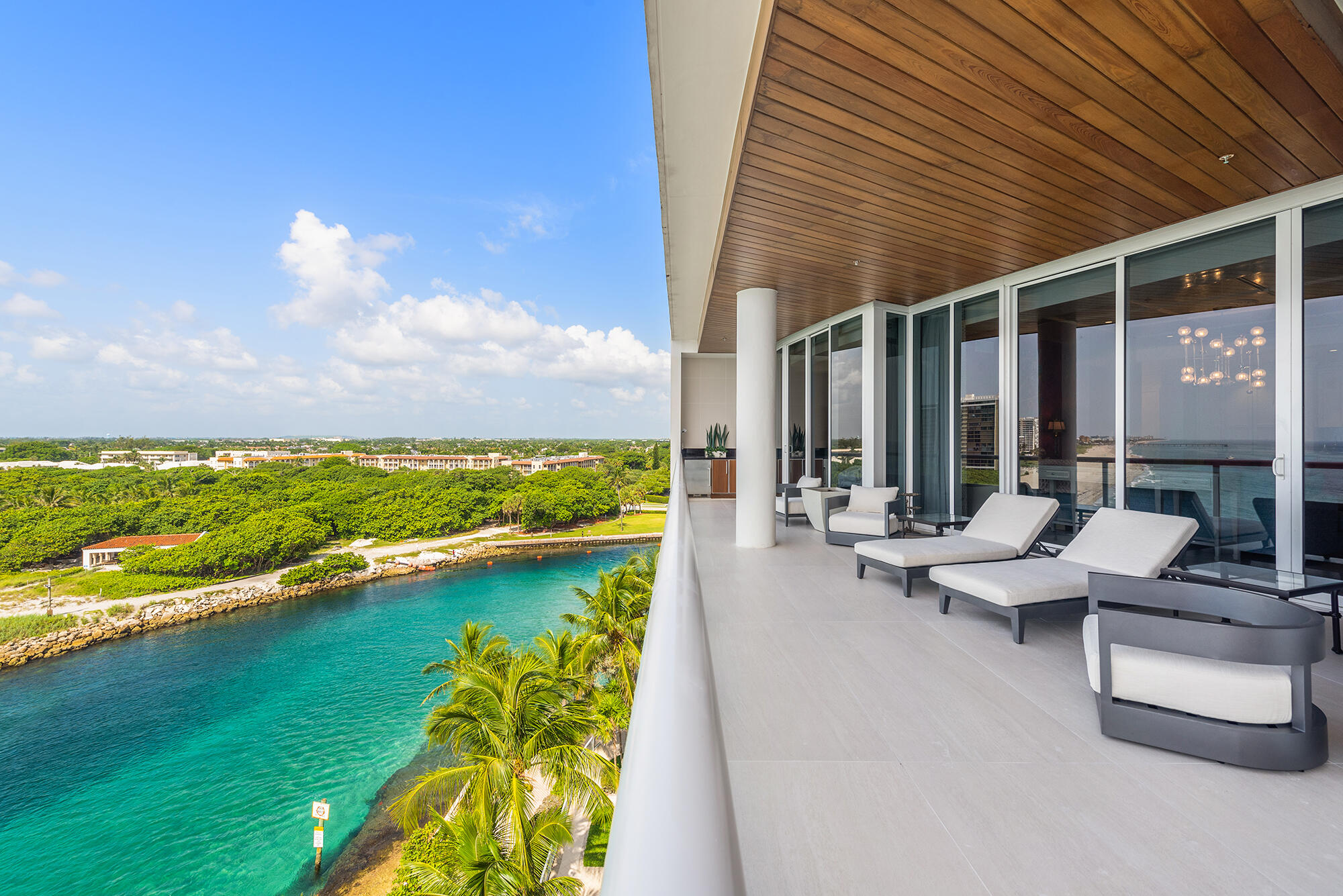 ONE THOUSAND OCEAN - Residential