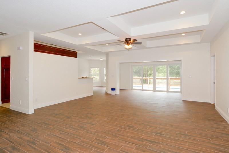 Acreage & Wildwood - Residential