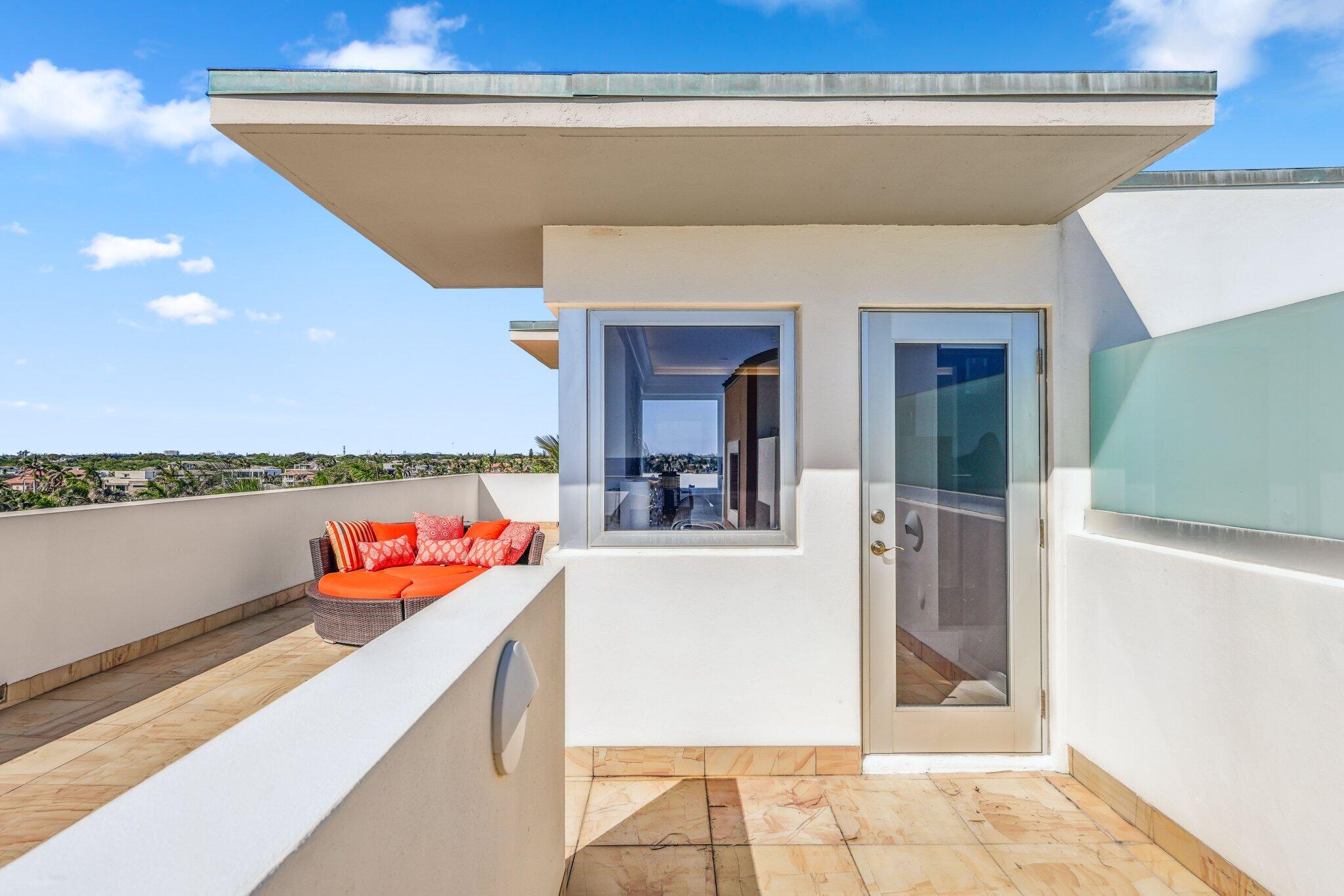 OCEAN PLACE VILLAS - Residential