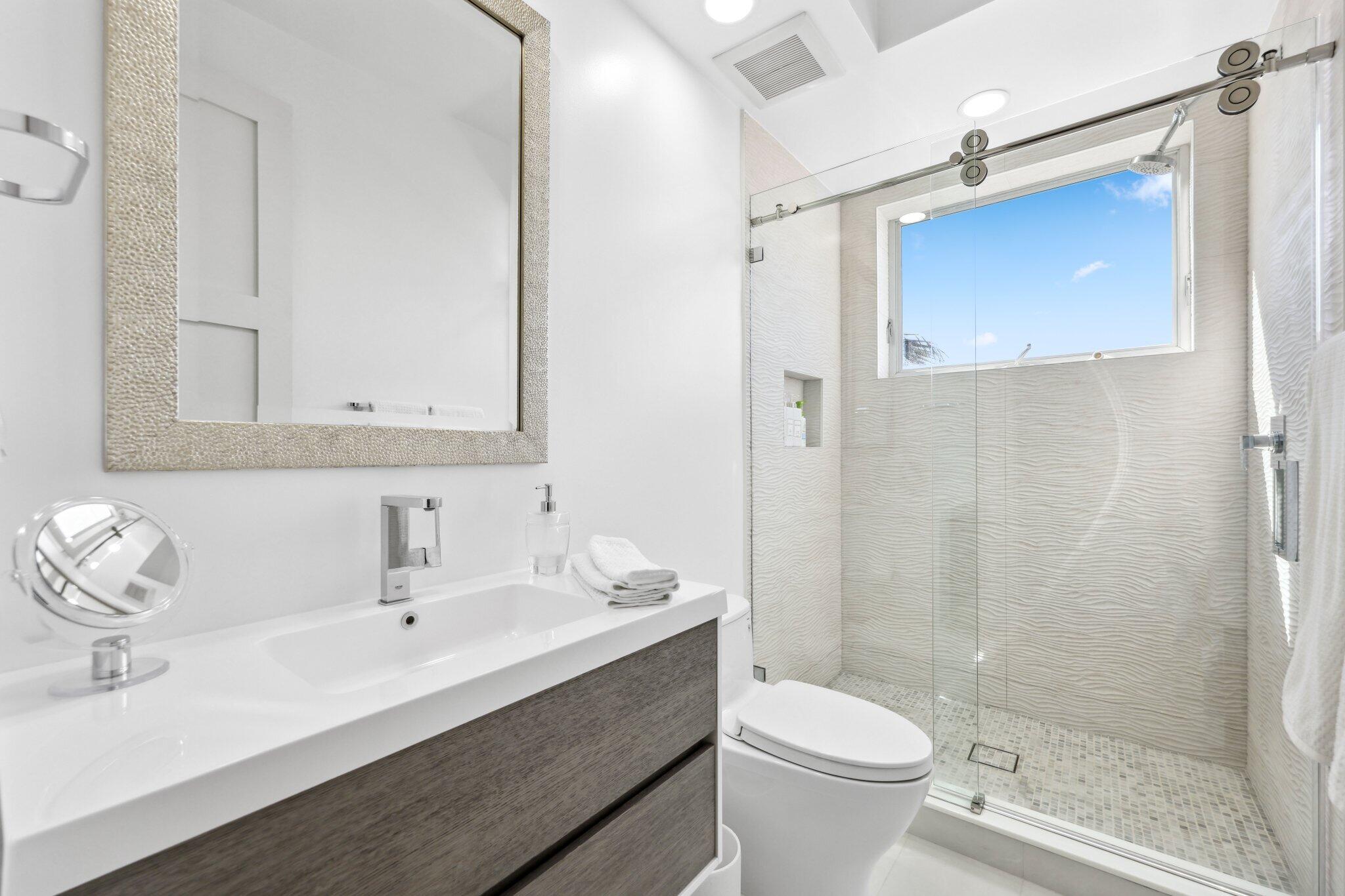 OCEAN PLACE VILLAS - Residential
