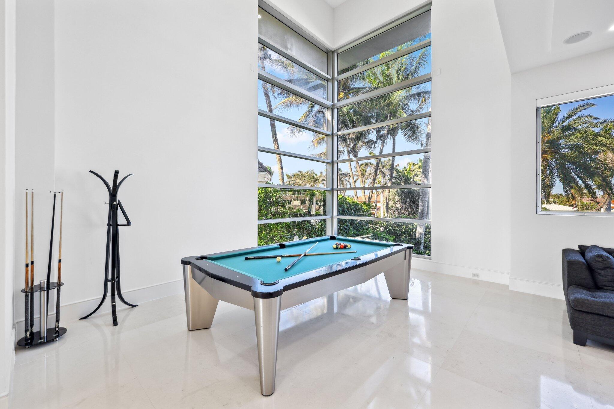 OCEAN PLACE VILLAS - Residential