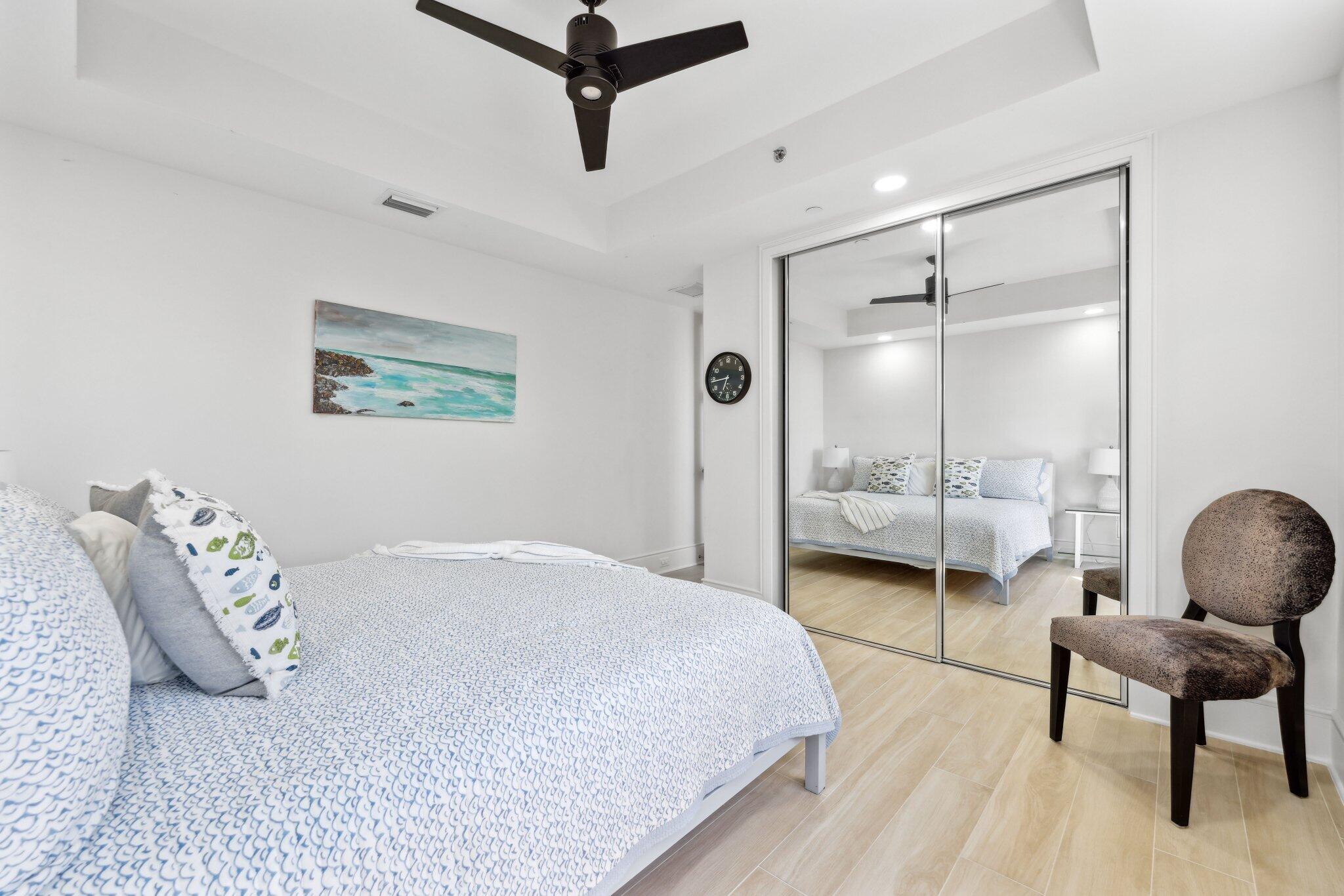 OCEAN PLACE VILLAS - Residential