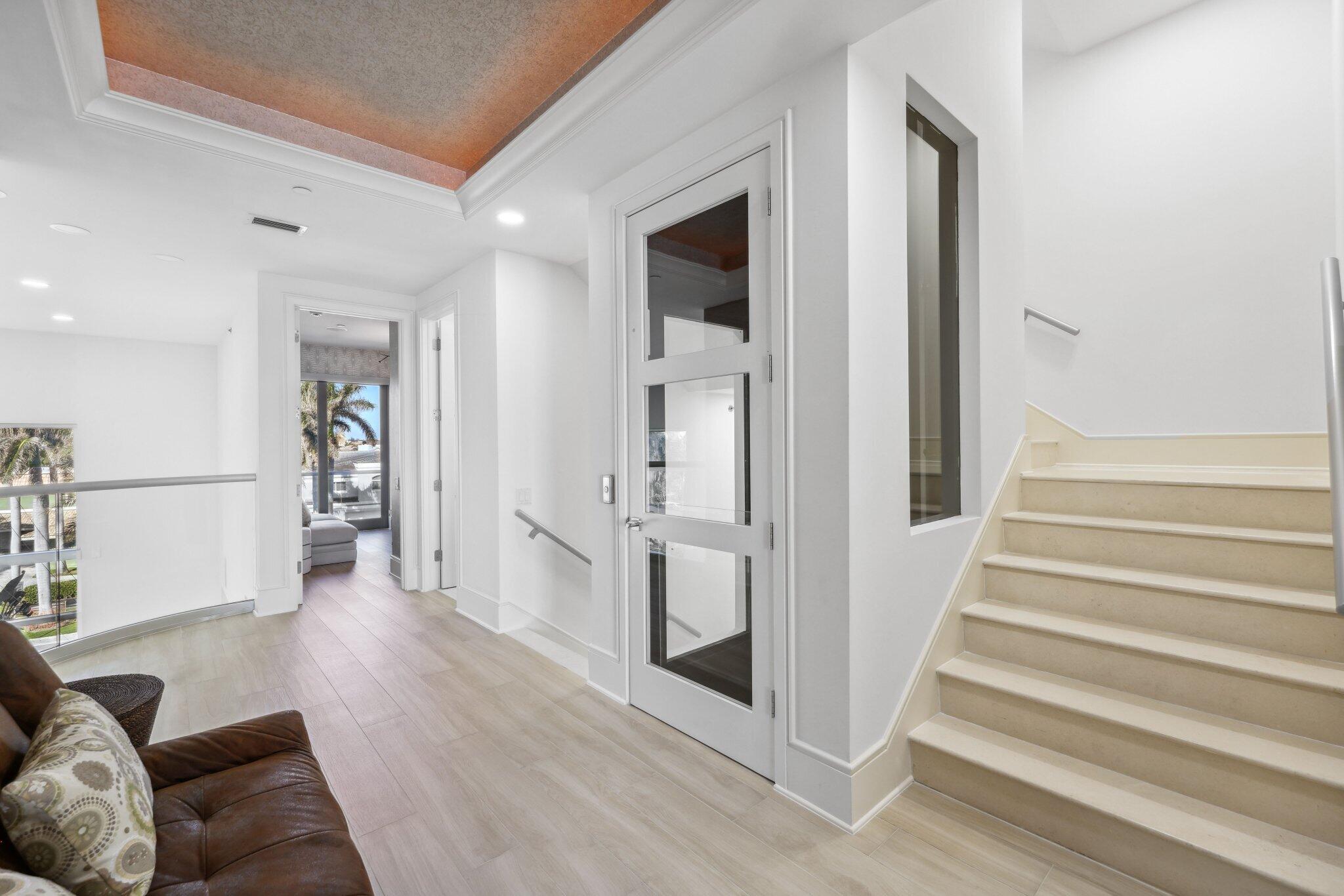OCEAN PLACE VILLAS - Residential