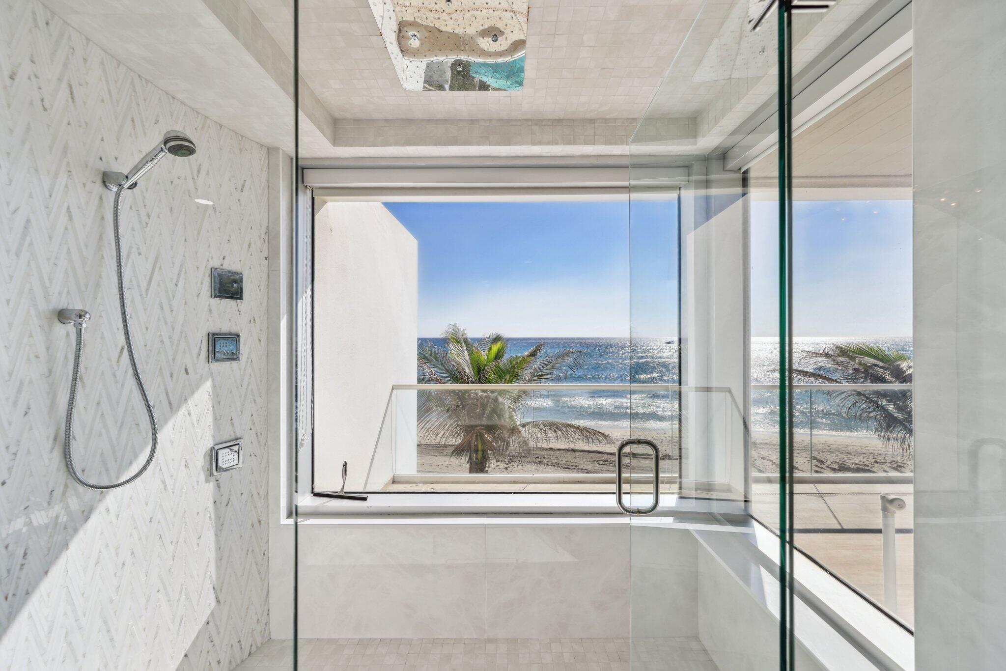 OCEAN PLACE VILLAS - Residential