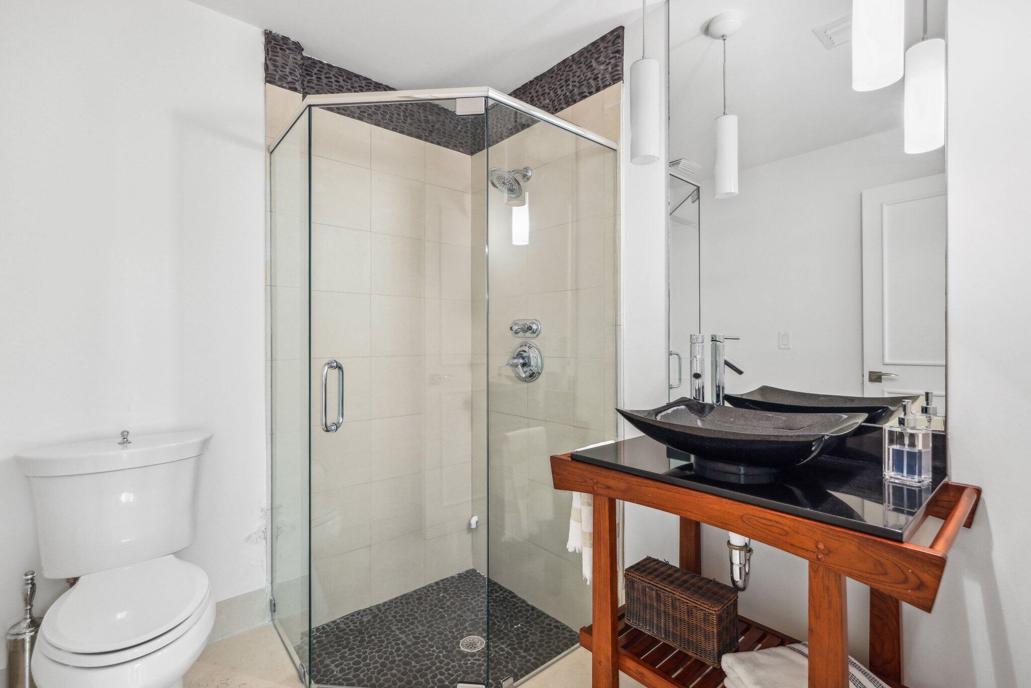 OCEAN PLACE VILLAS - Residential