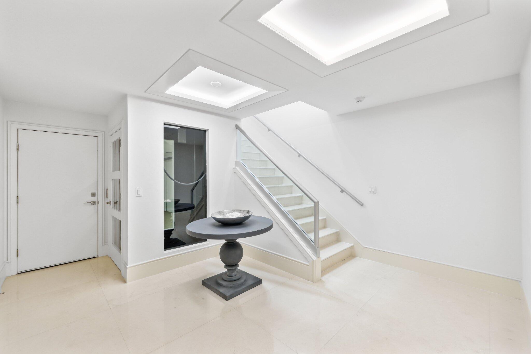 OCEAN PLACE VILLAS - Residential