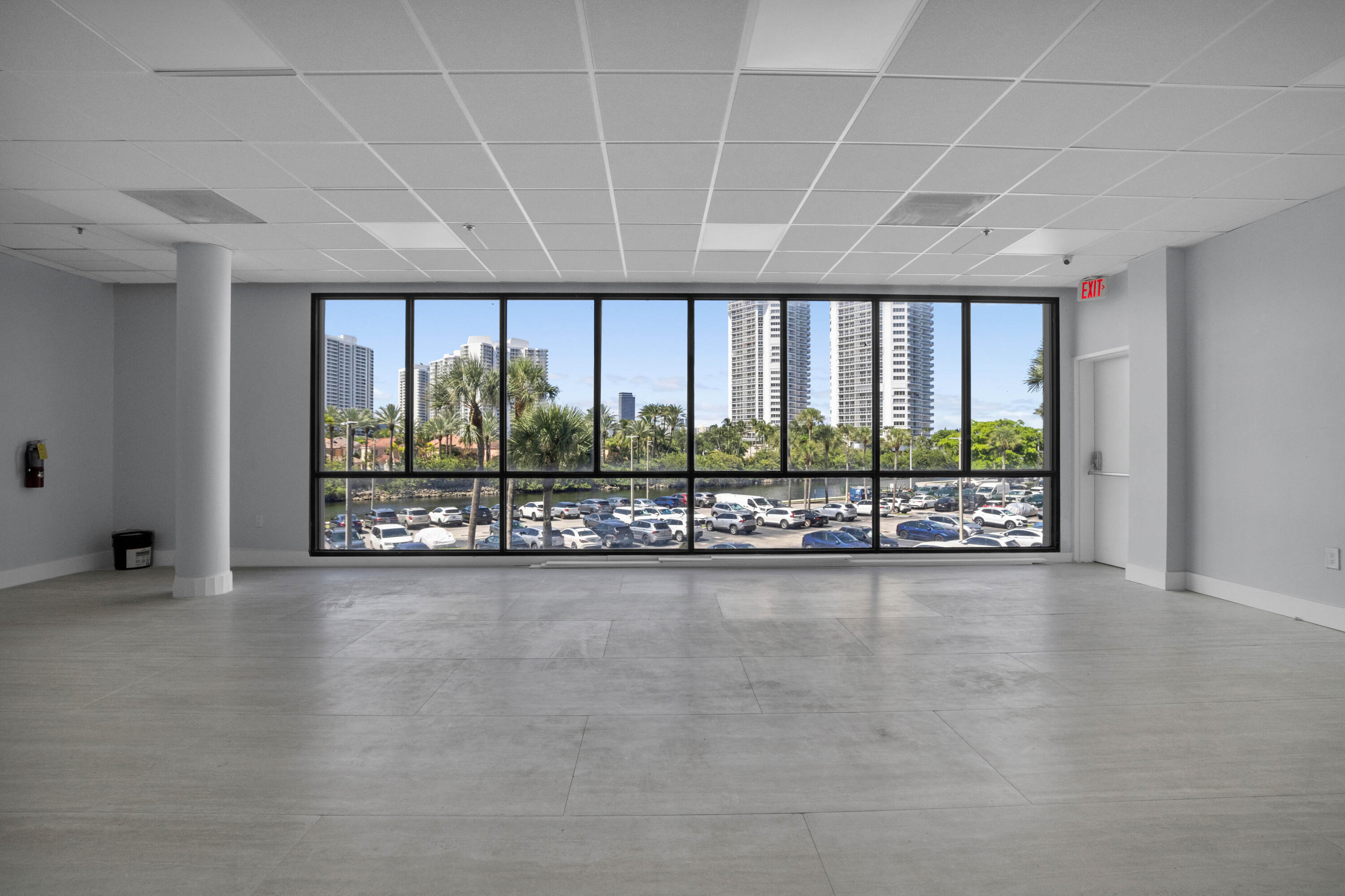 FLAMENCO CONDO TOWER I - Residential