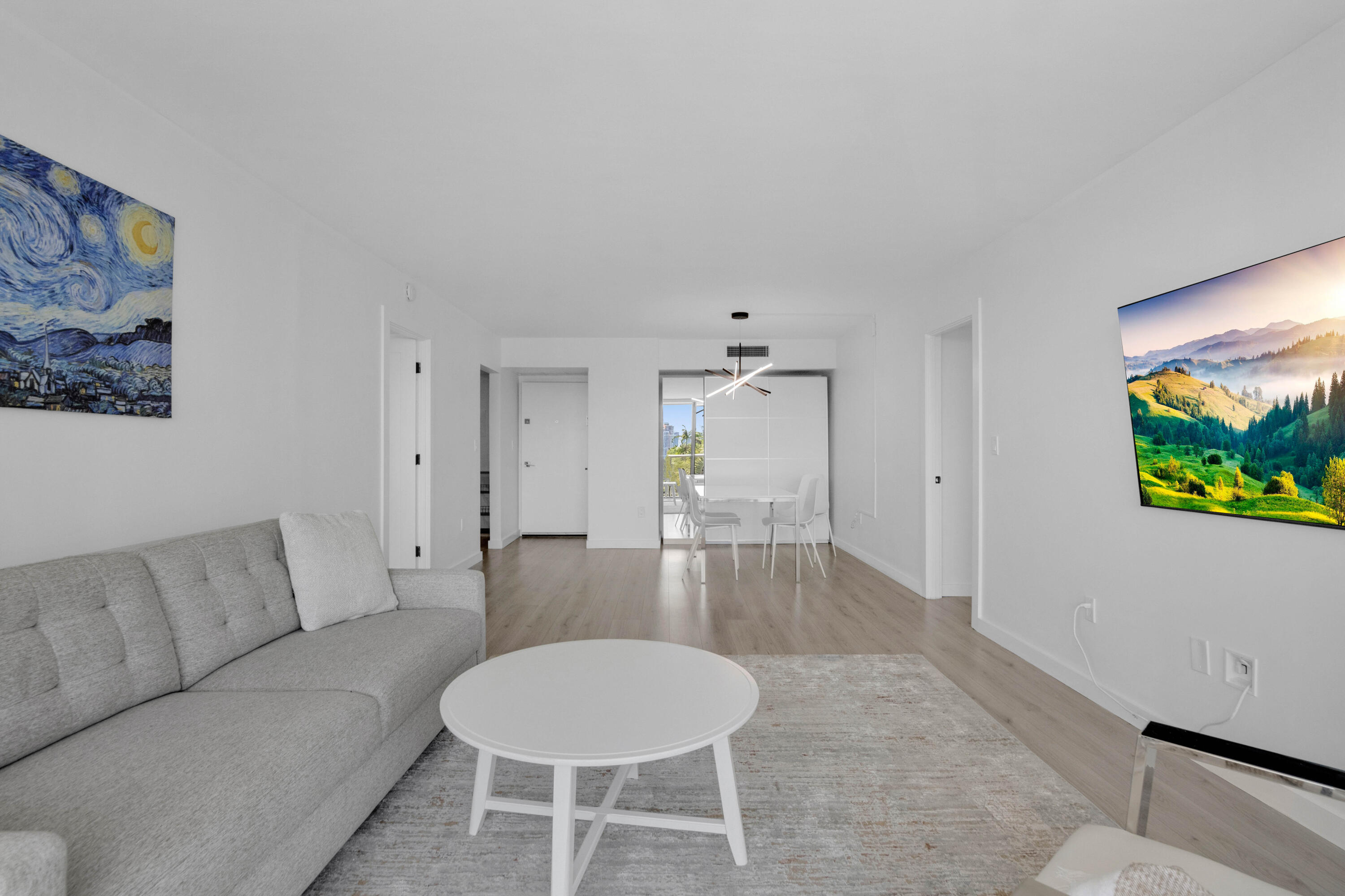 FLAMENCO CONDO TOWER I - Residential
