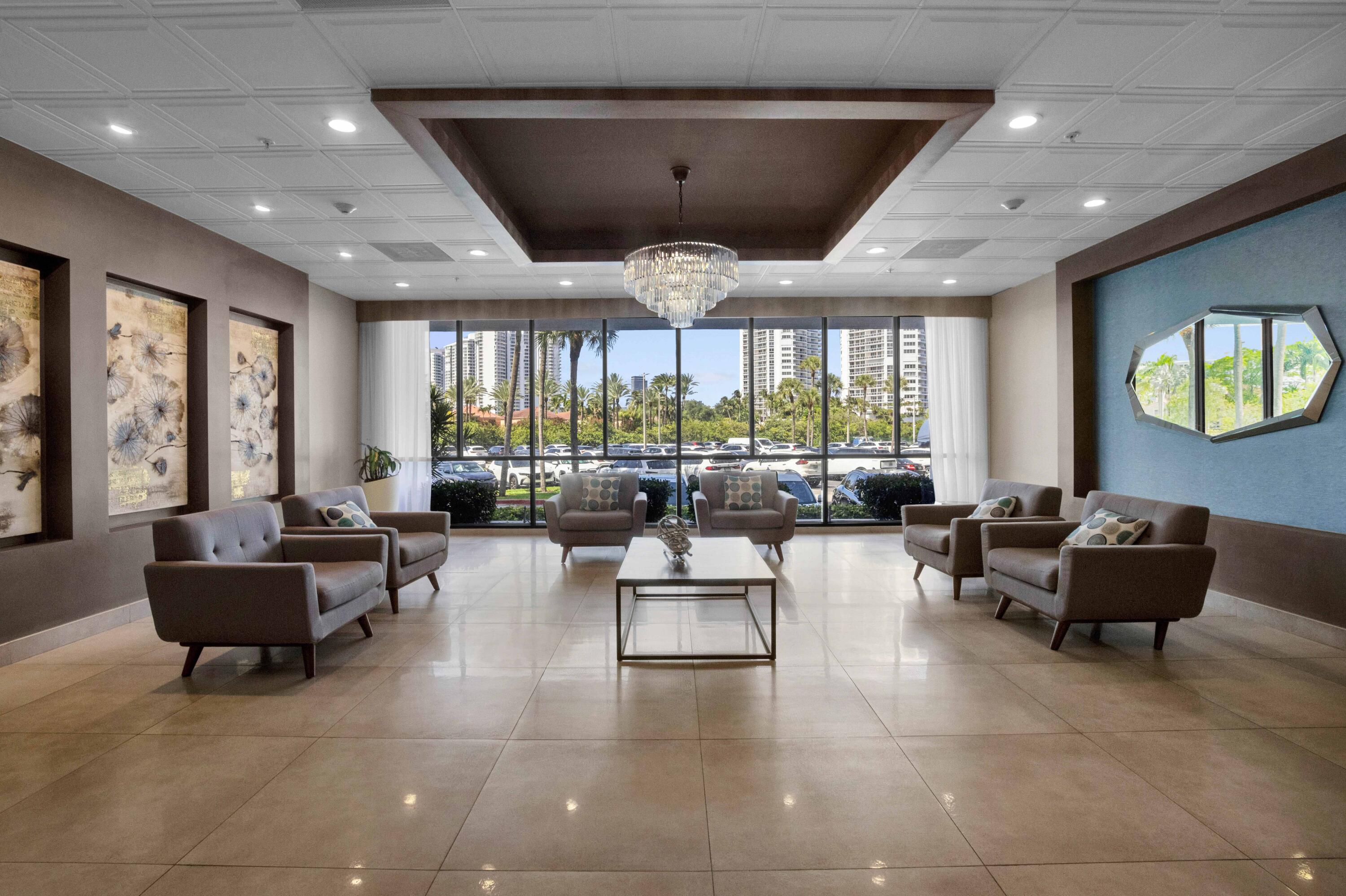 FLAMENCO CONDO TOWER I - Residential