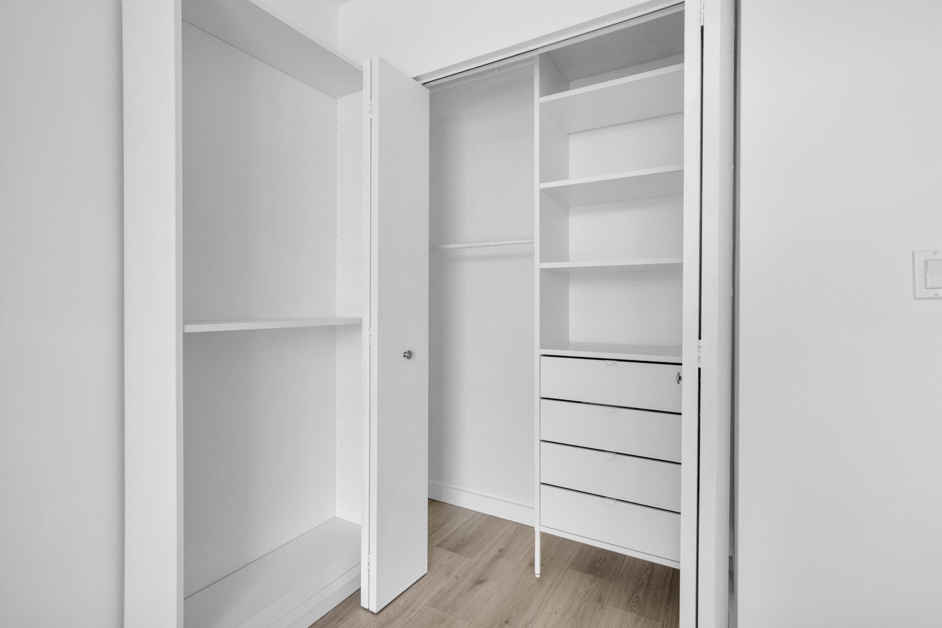 FLAMENCO CONDO TOWER I - Residential