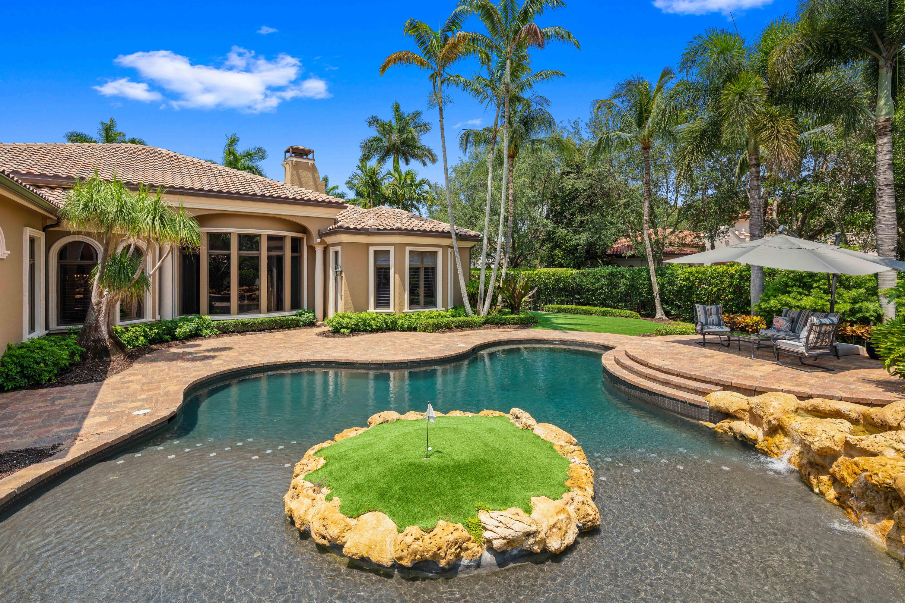 OLD PALM 4 - Residential