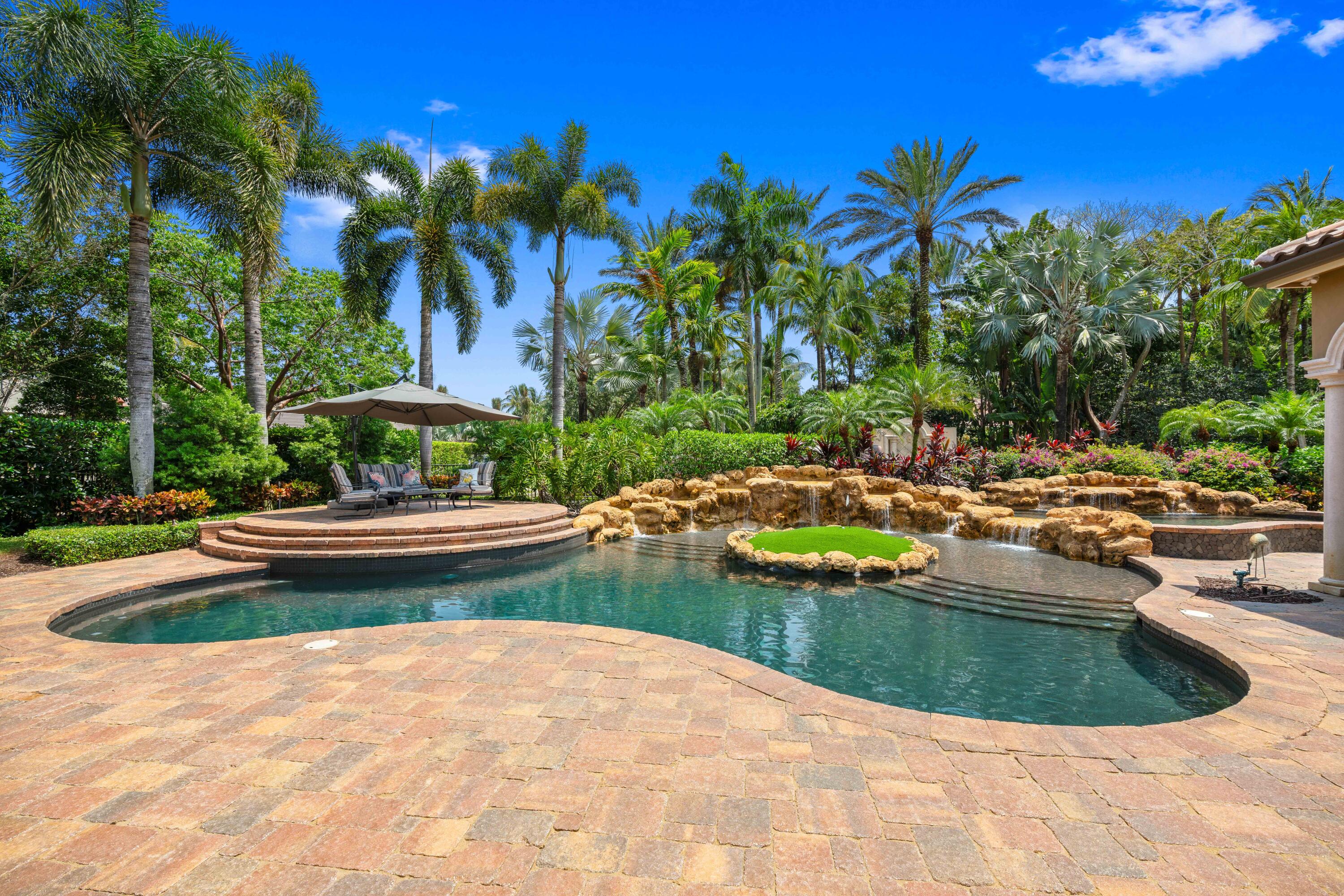OLD PALM 4 - Residential