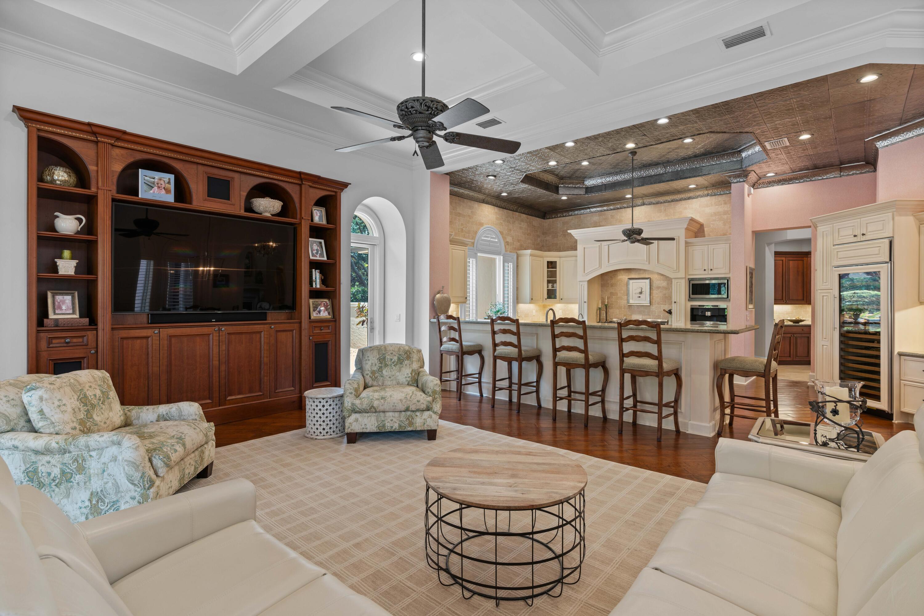 OLD PALM 4 - Residential