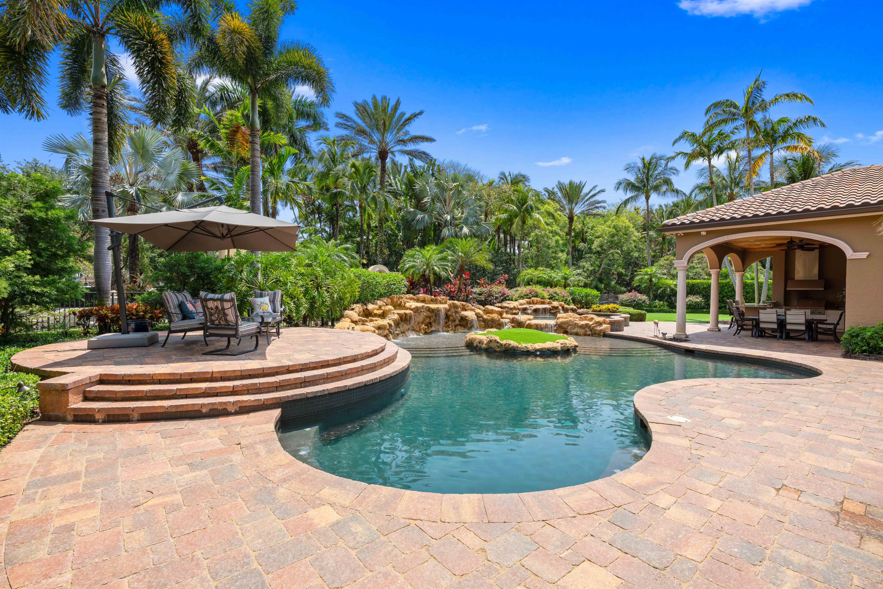OLD PALM 4 - Residential
