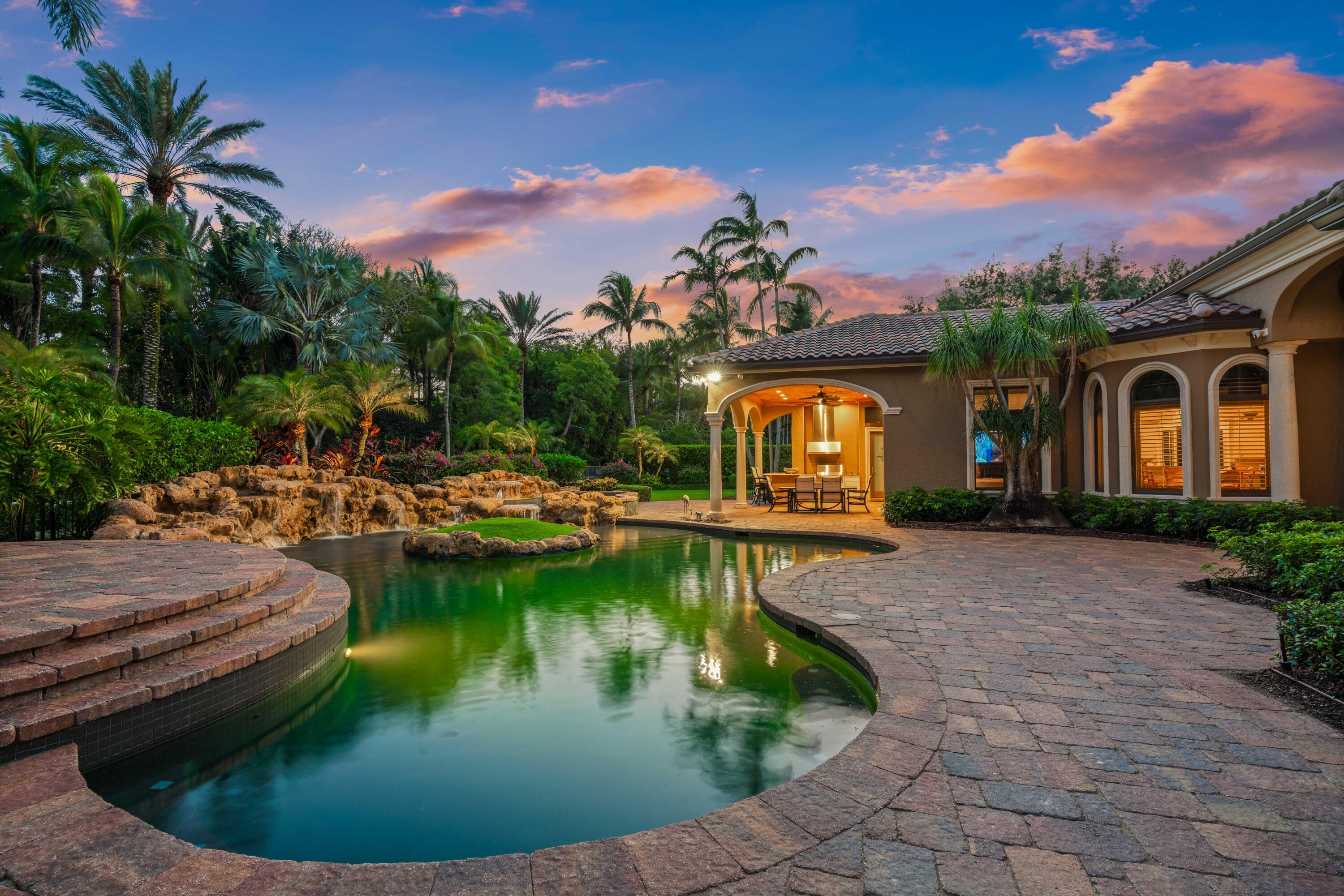 OLD PALM 4 - Residential