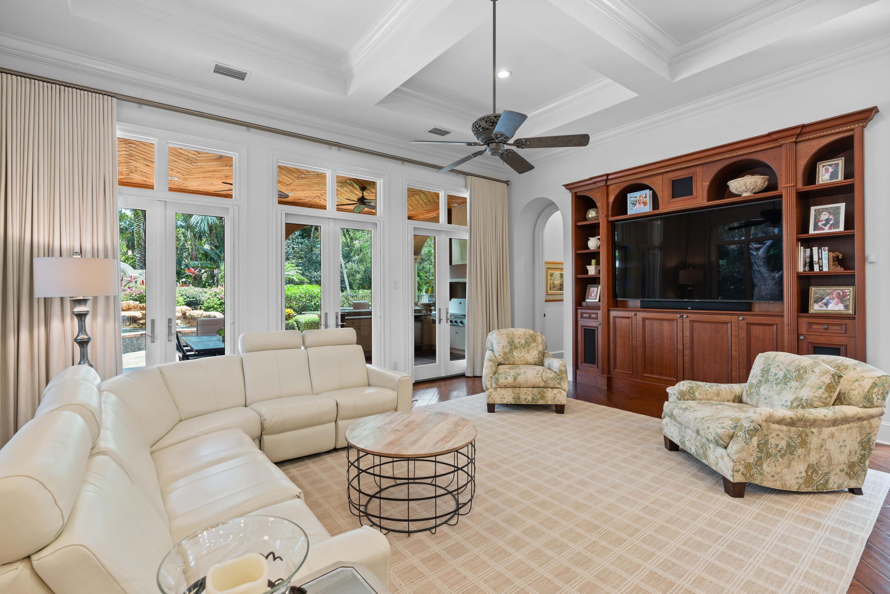 OLD PALM 4 - Residential