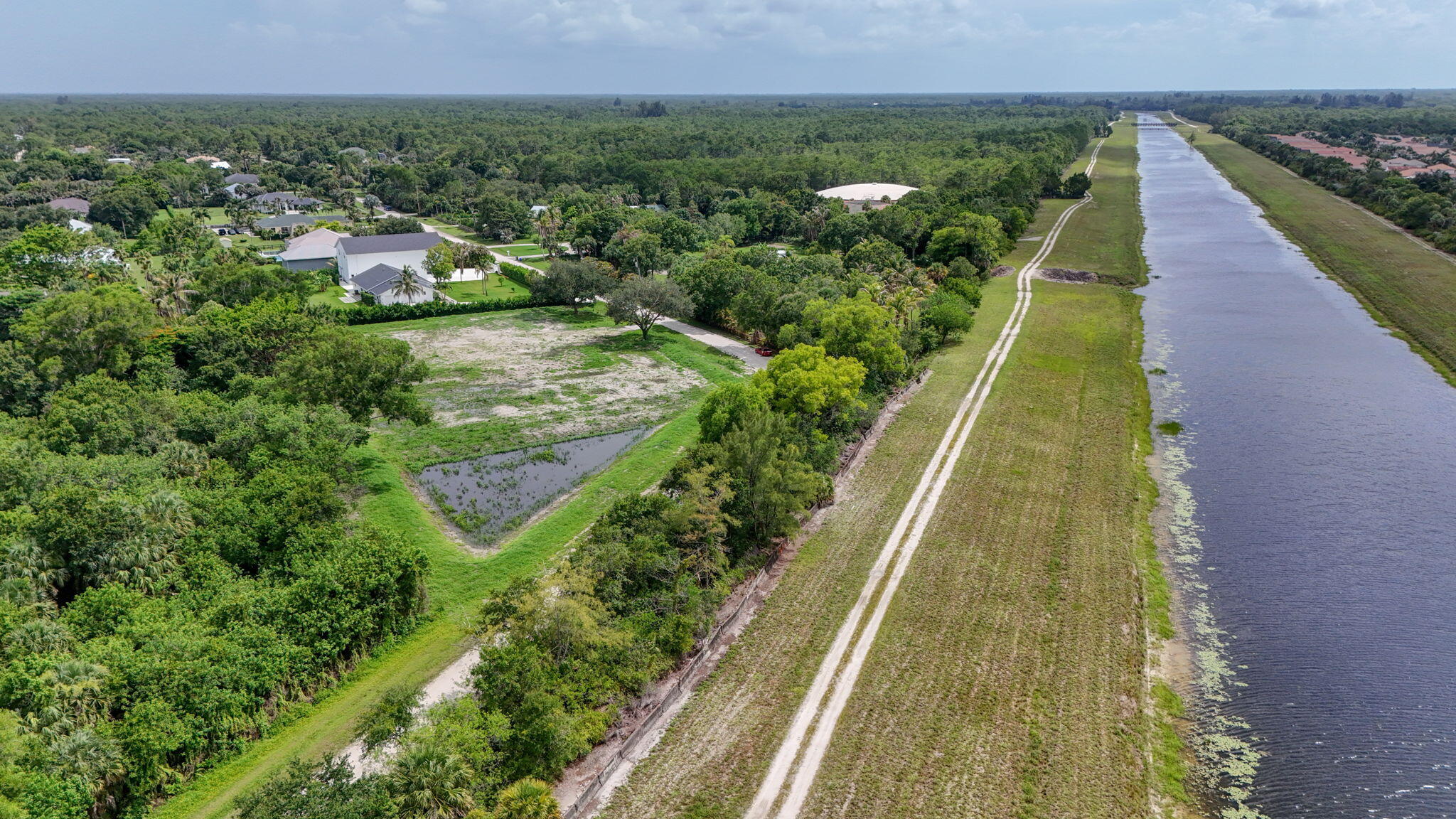 PALM BEACH COUNTRY ESTATES - Land