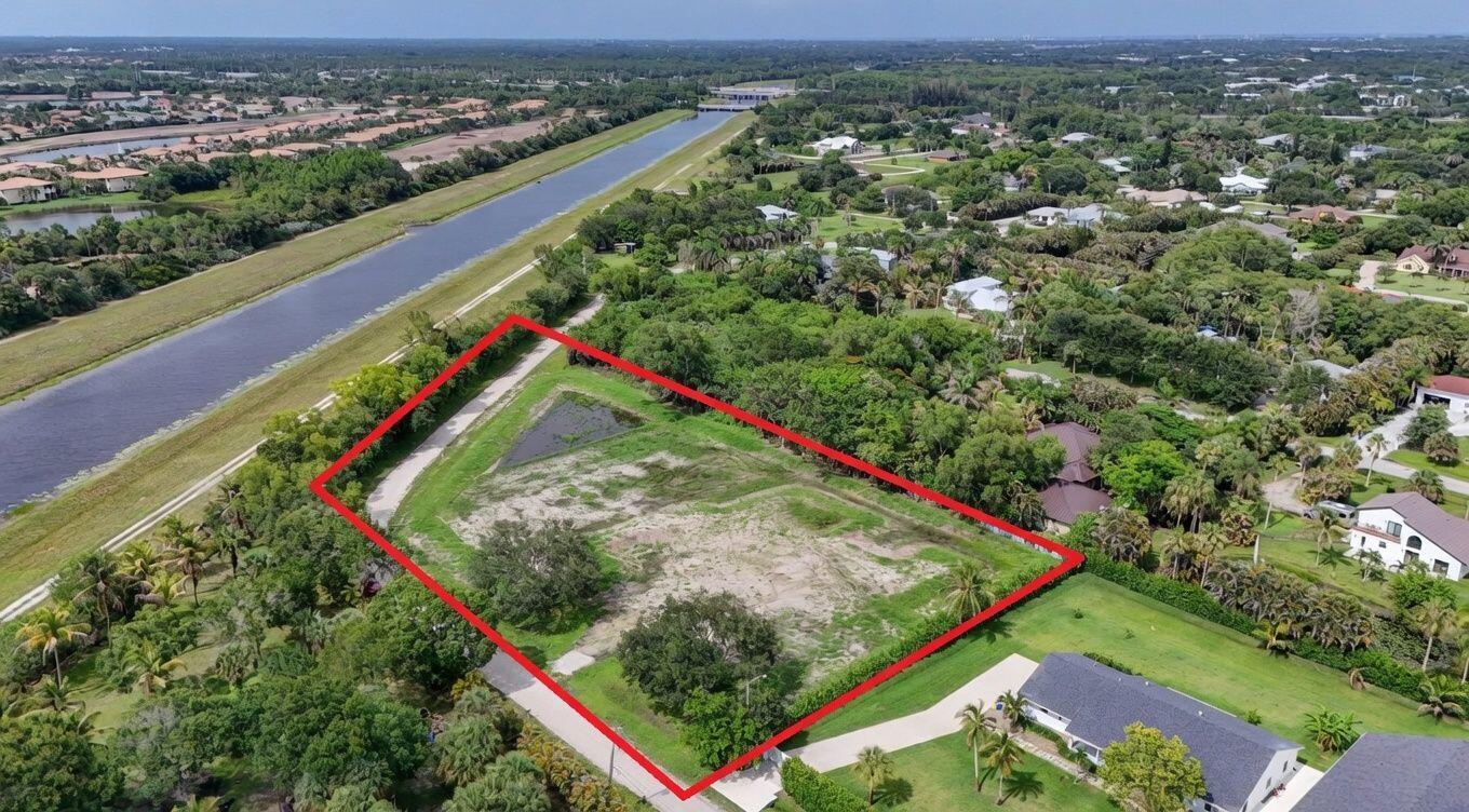 PALM BEACH COUNTRY ESTATES - Land
