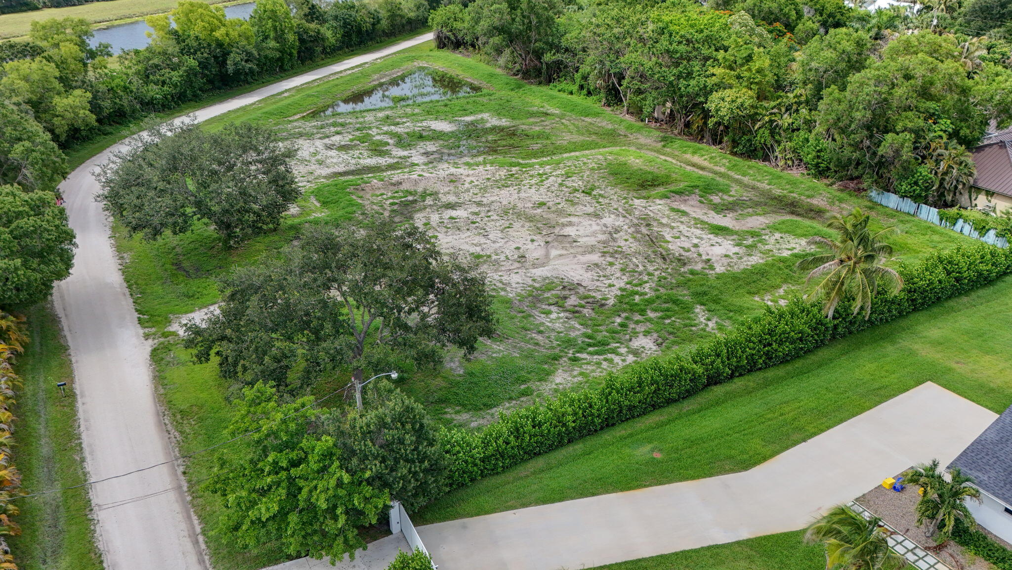 PALM BEACH COUNTRY ESTATES - Land