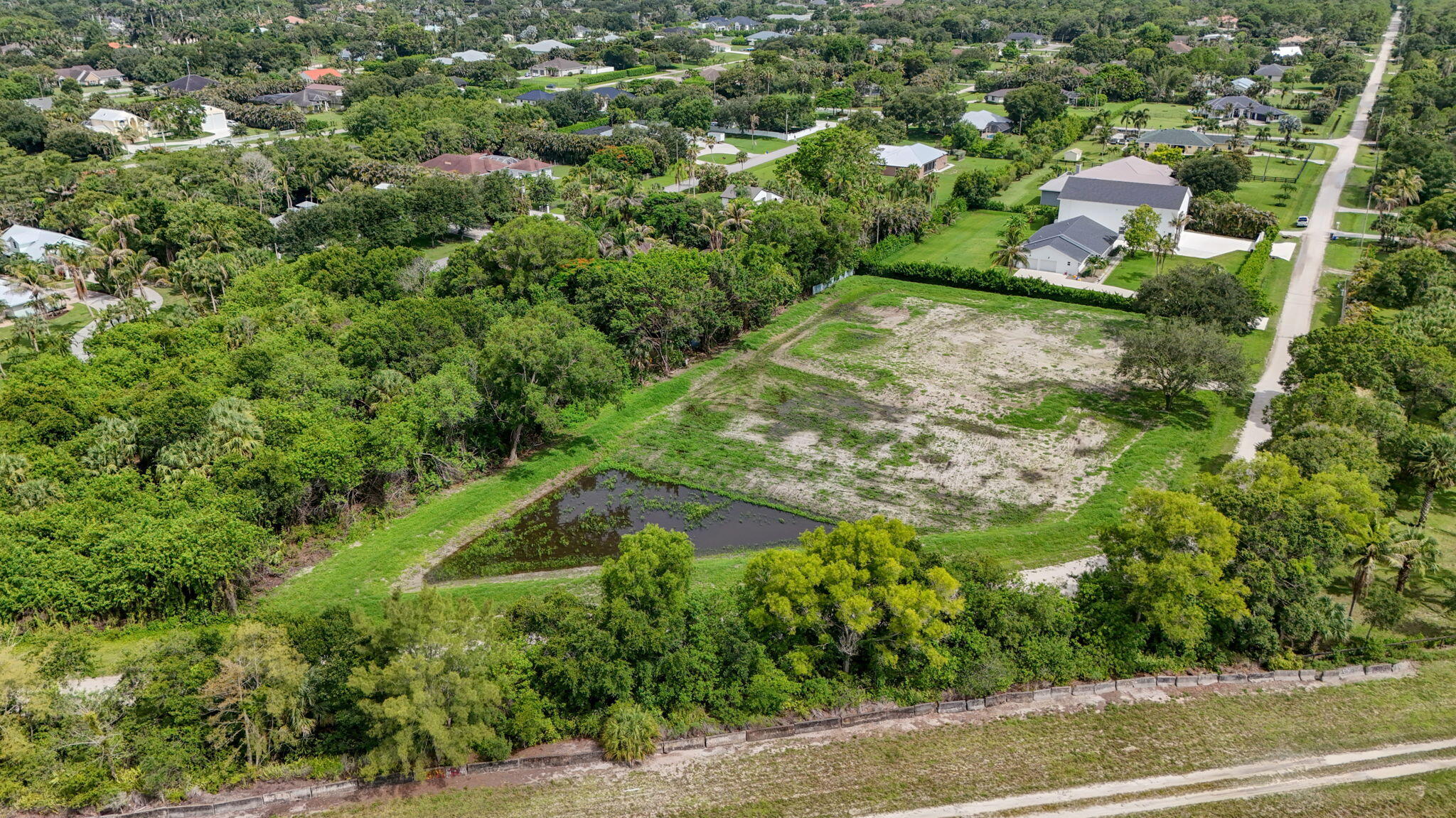 PALM BEACH COUNTRY ESTATES - Land
