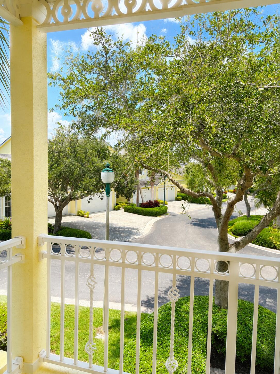 MARINER BAY - Residential Lease