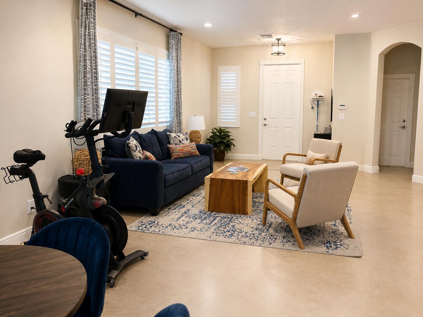 MARINER BAY - Residential Lease