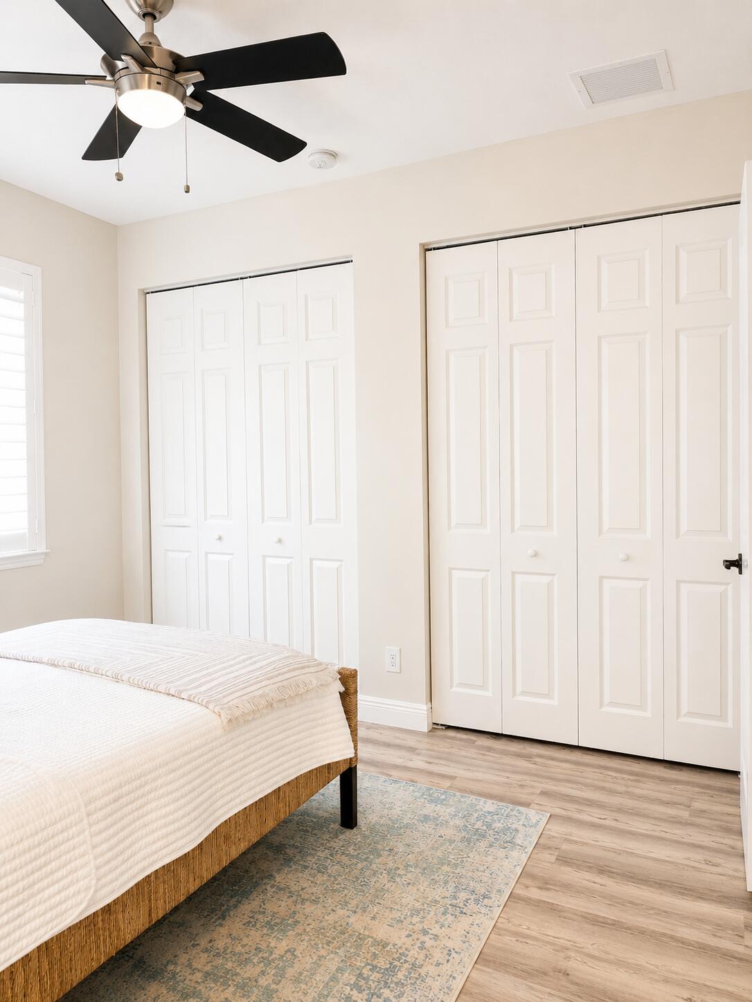 MARINER BAY - Residential Lease