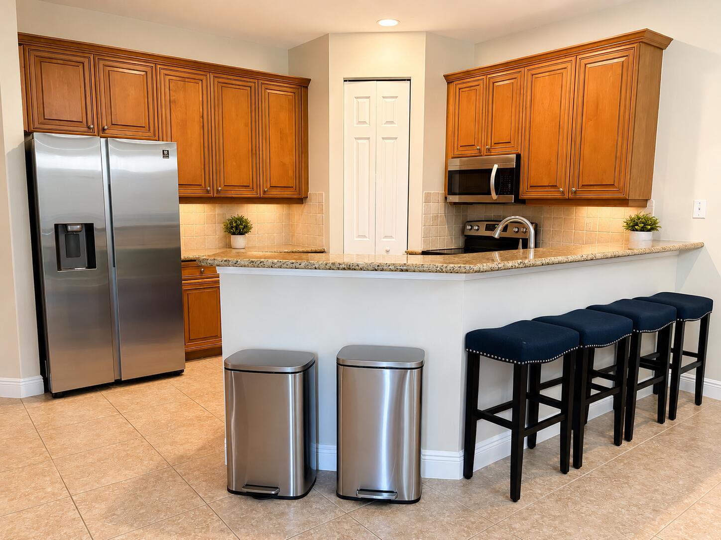 MARINER BAY - Residential Lease
