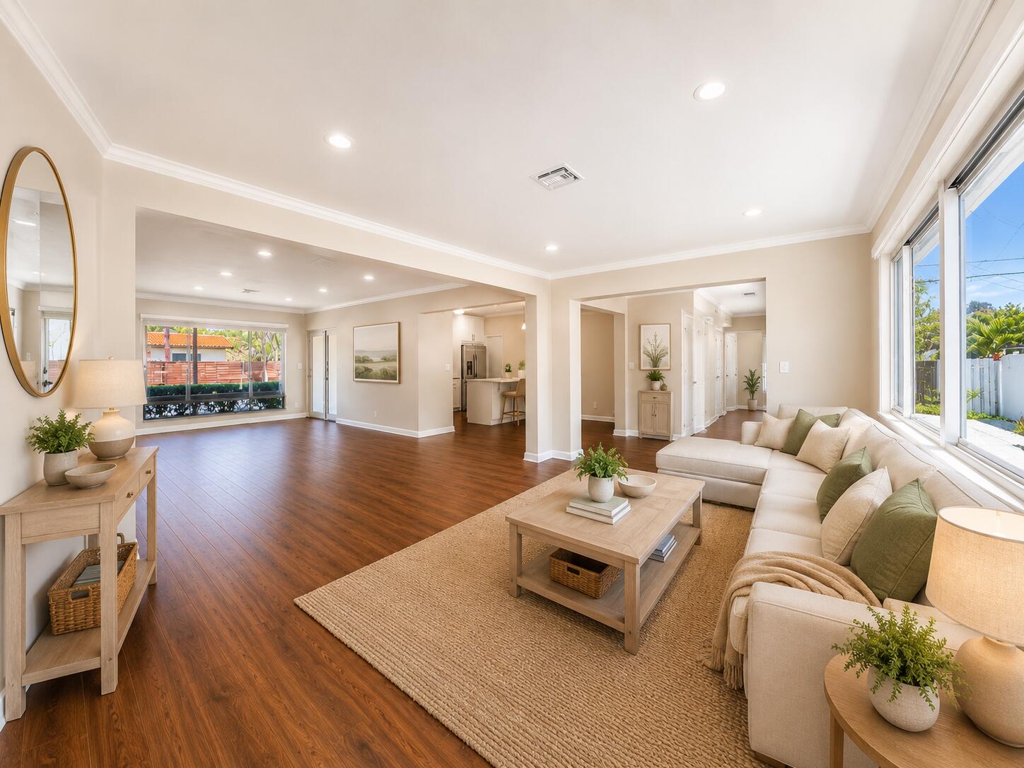 HOLLYWOOD LAKES SECTION - Residential Lease