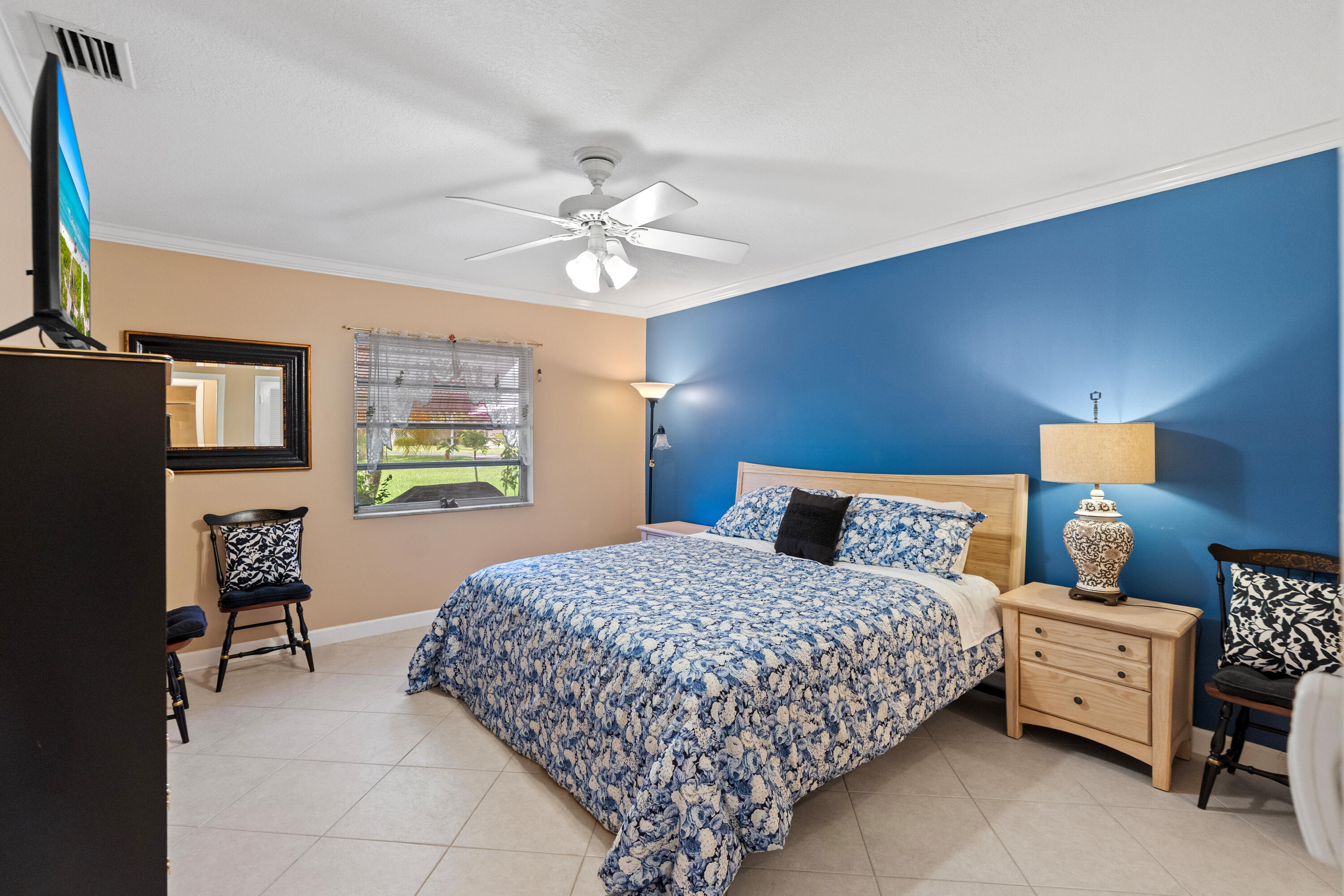 BOCA LAKES CONDO - Residential