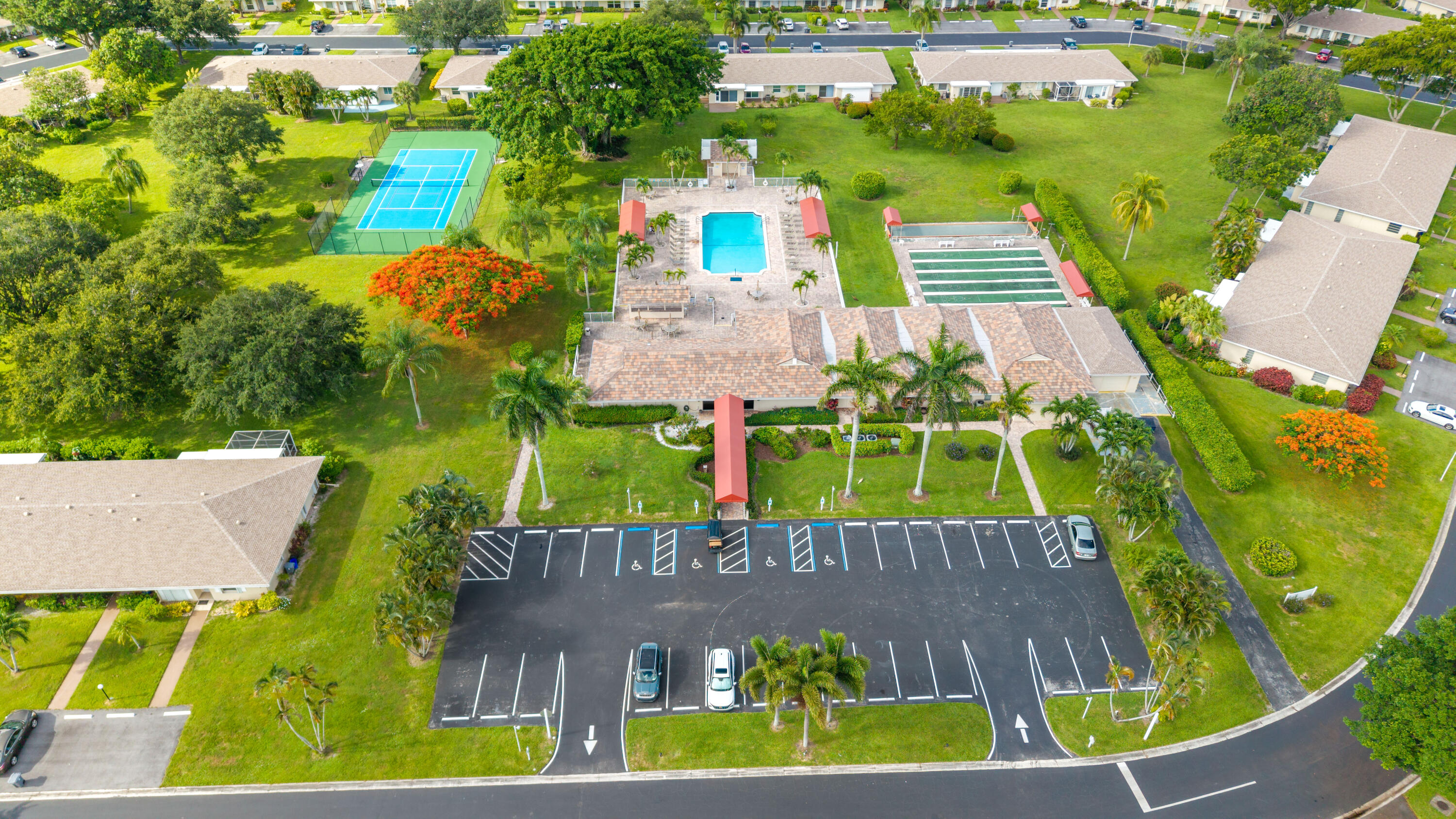 BOCA LAKES CONDO - Residential