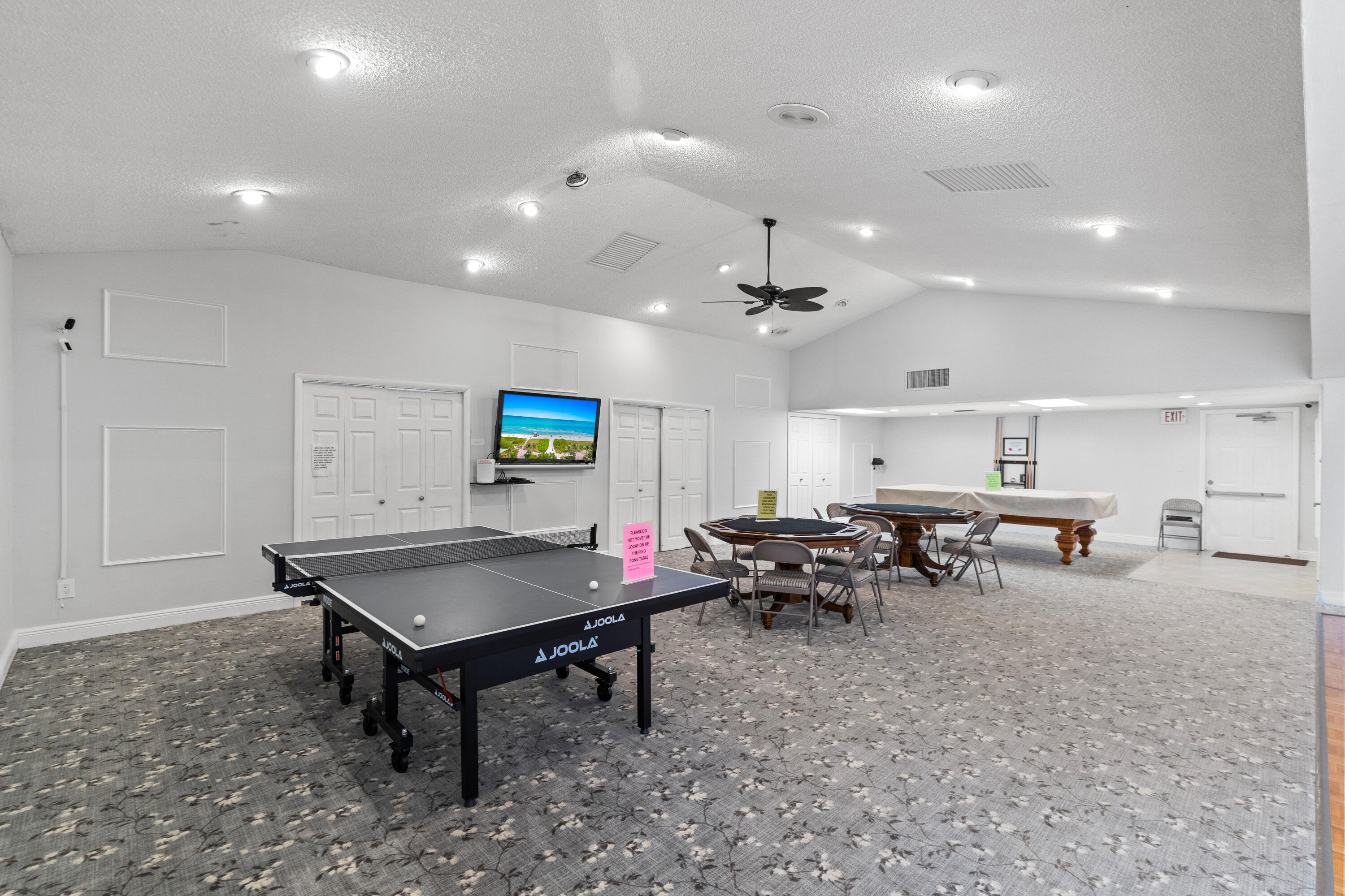 BOCA LAKES CONDO - Residential
