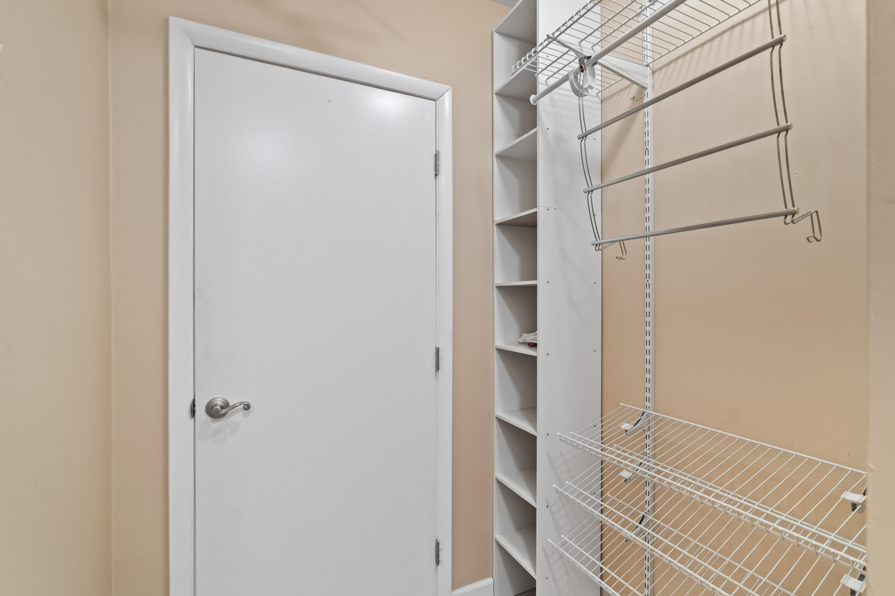 BOCA LAKES CONDO - Residential