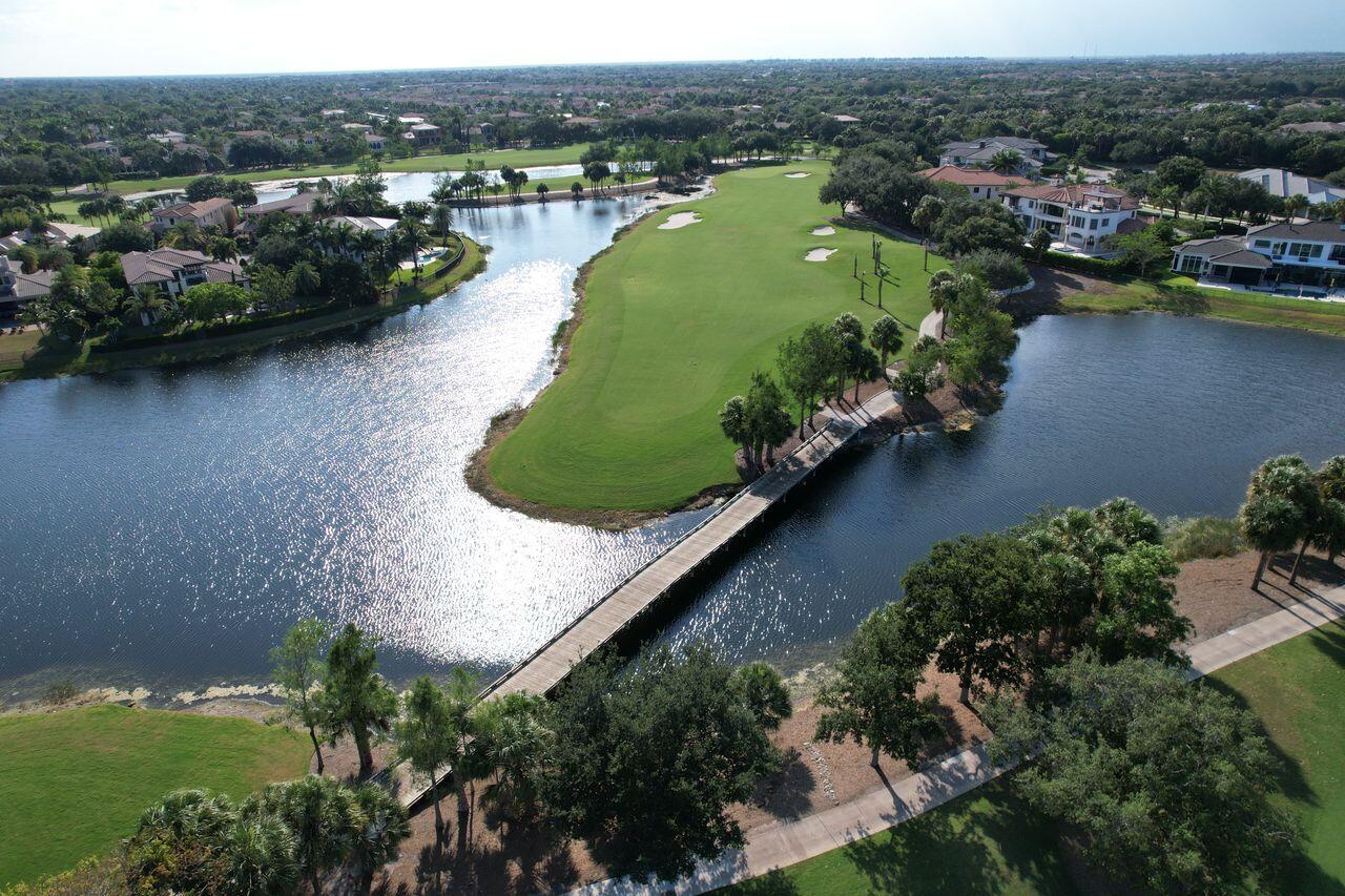 PARKLAND GOLF AND COUNTRY CLUB - Residential