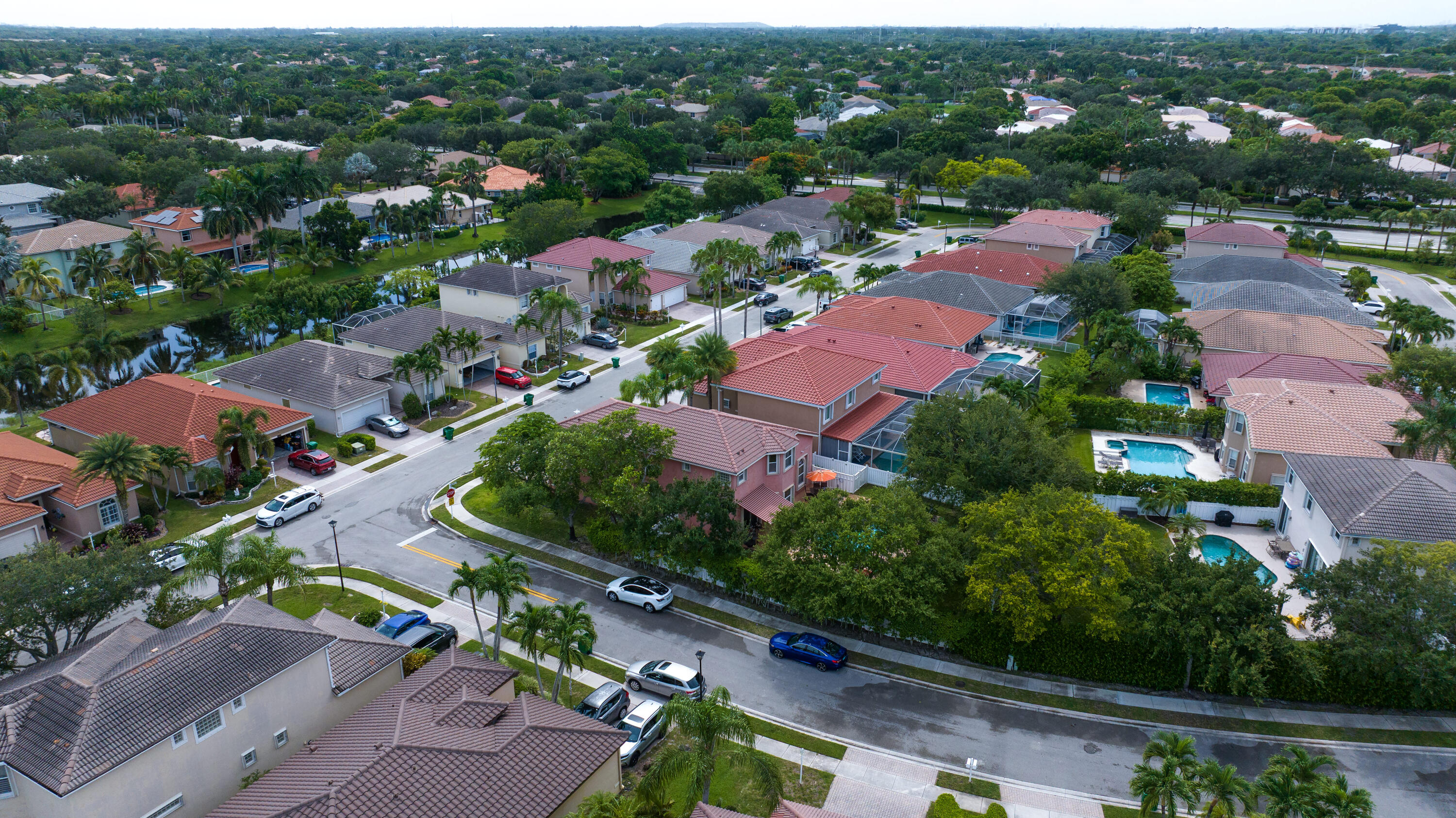 WYNDHAM LAKES EAST - Residential