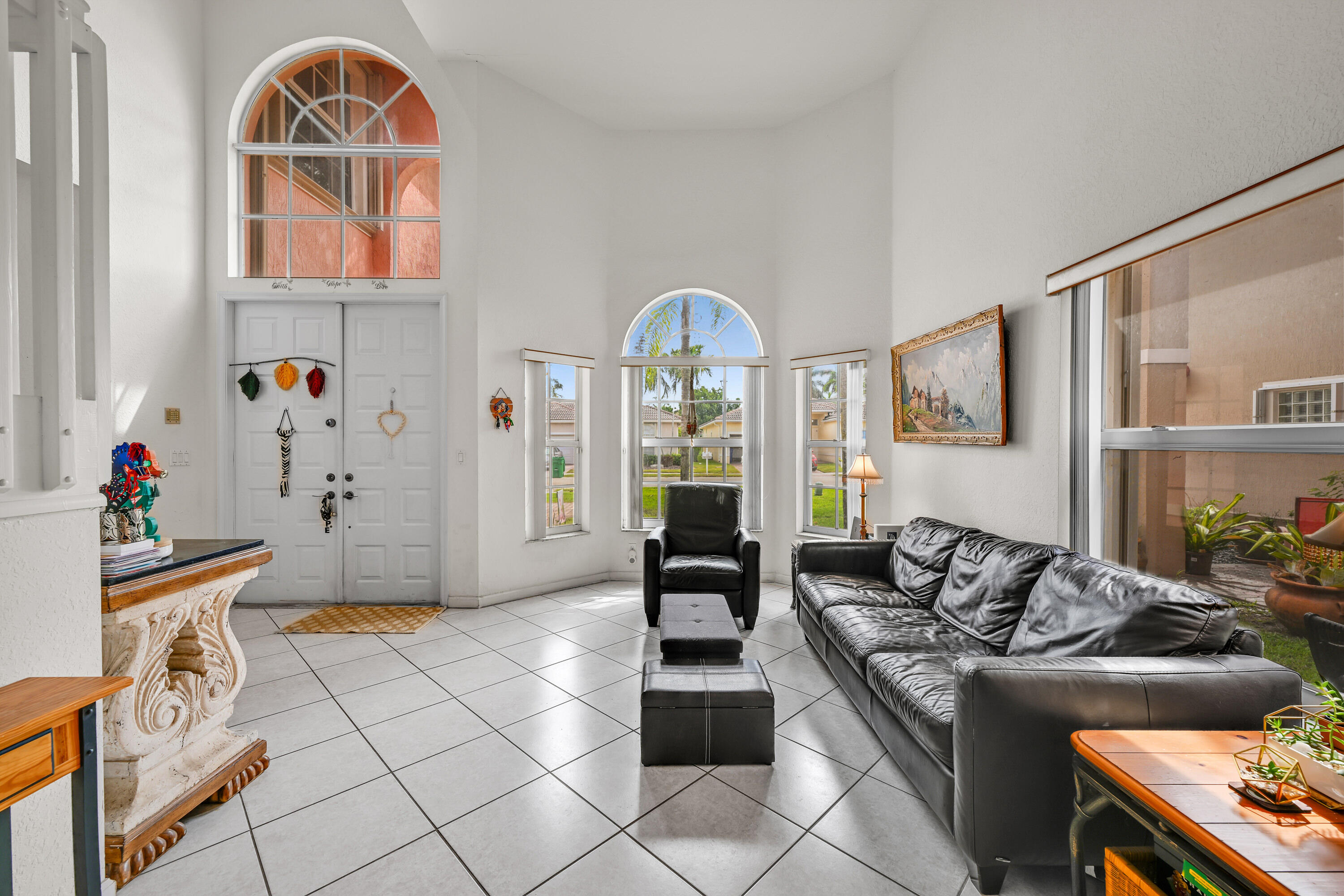 WYNDHAM LAKES EAST - Residential