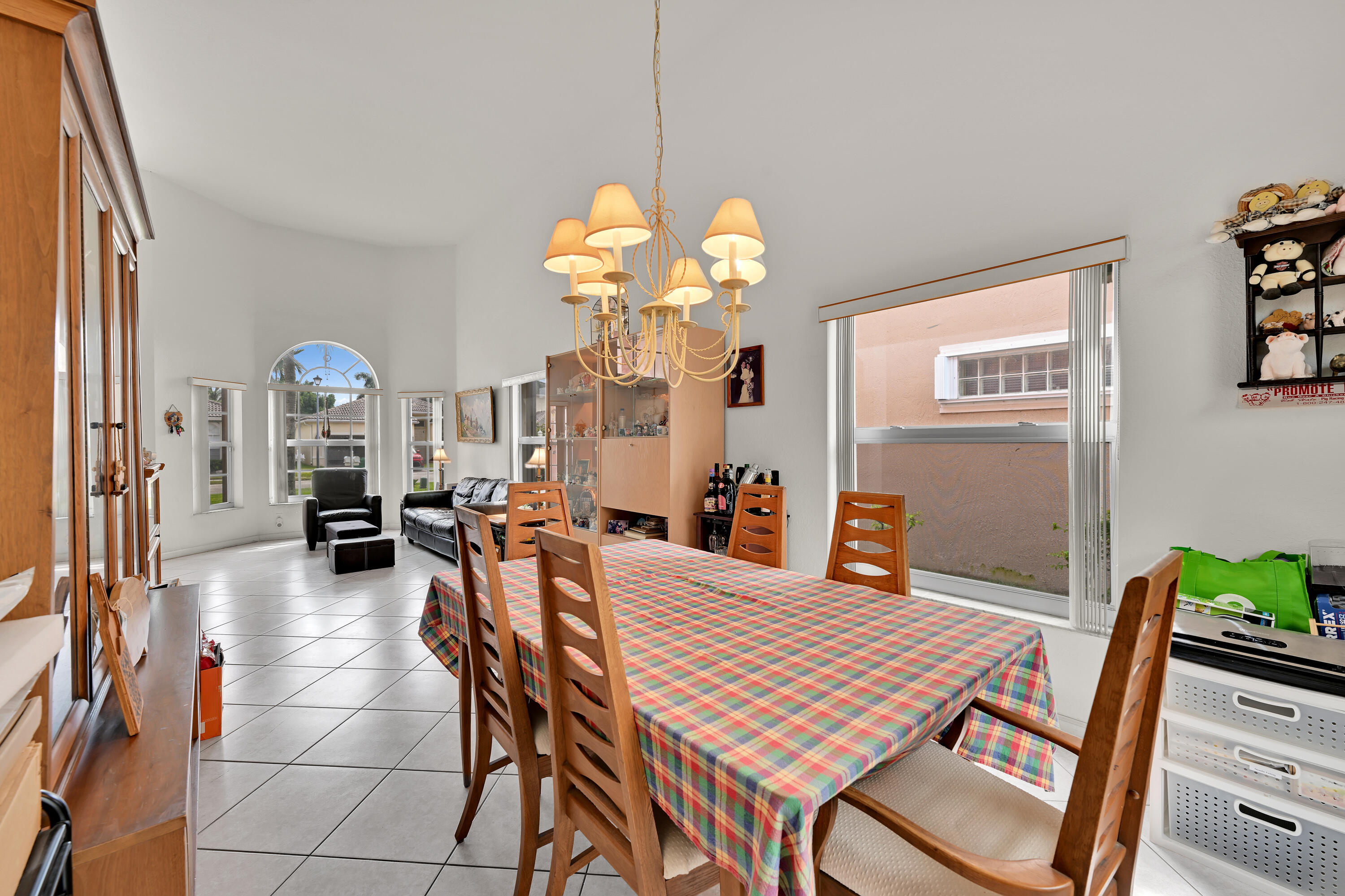 WYNDHAM LAKES EAST - Residential