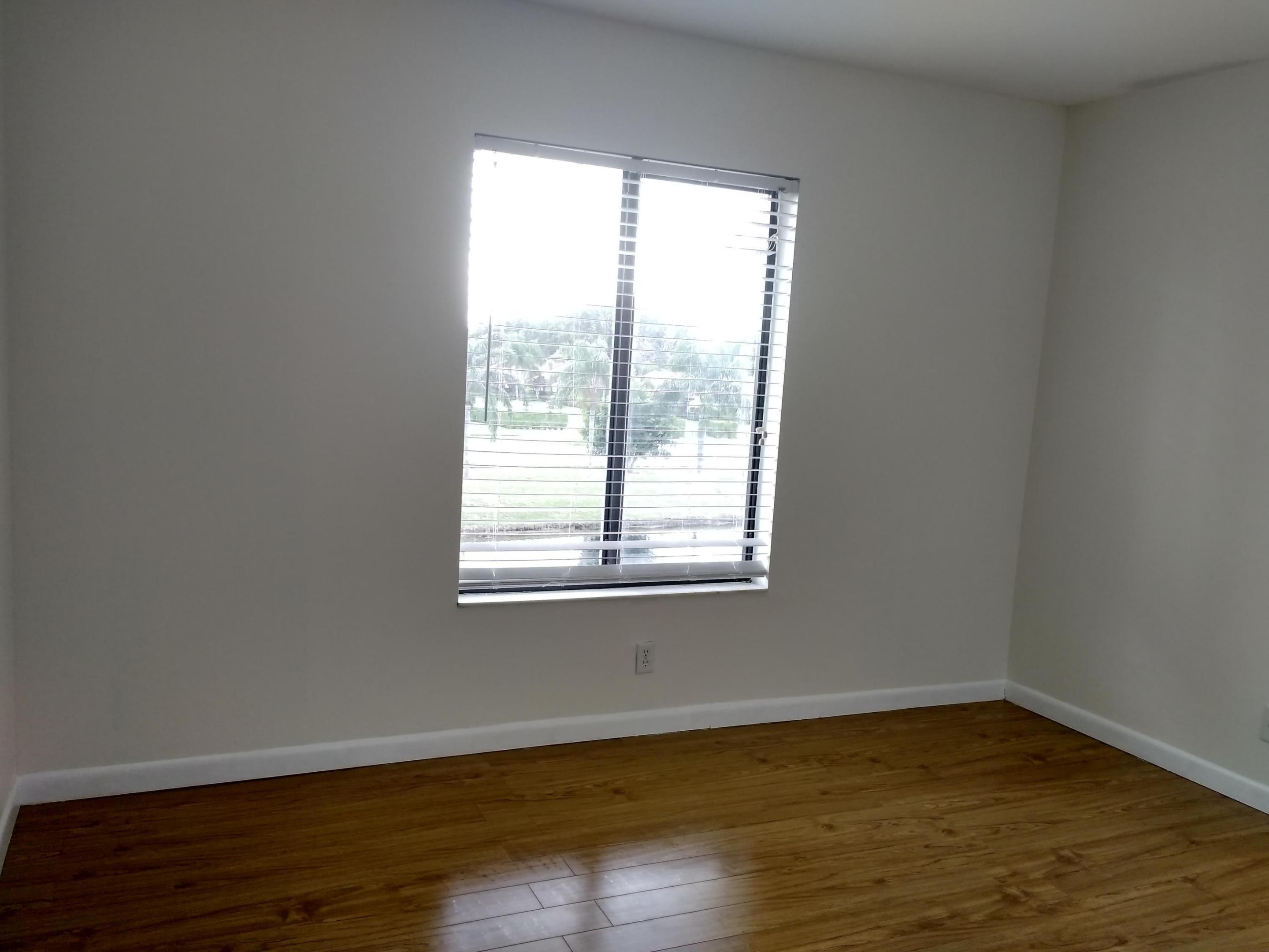 PALM CLUB VILLAGE II CONDO - Residential