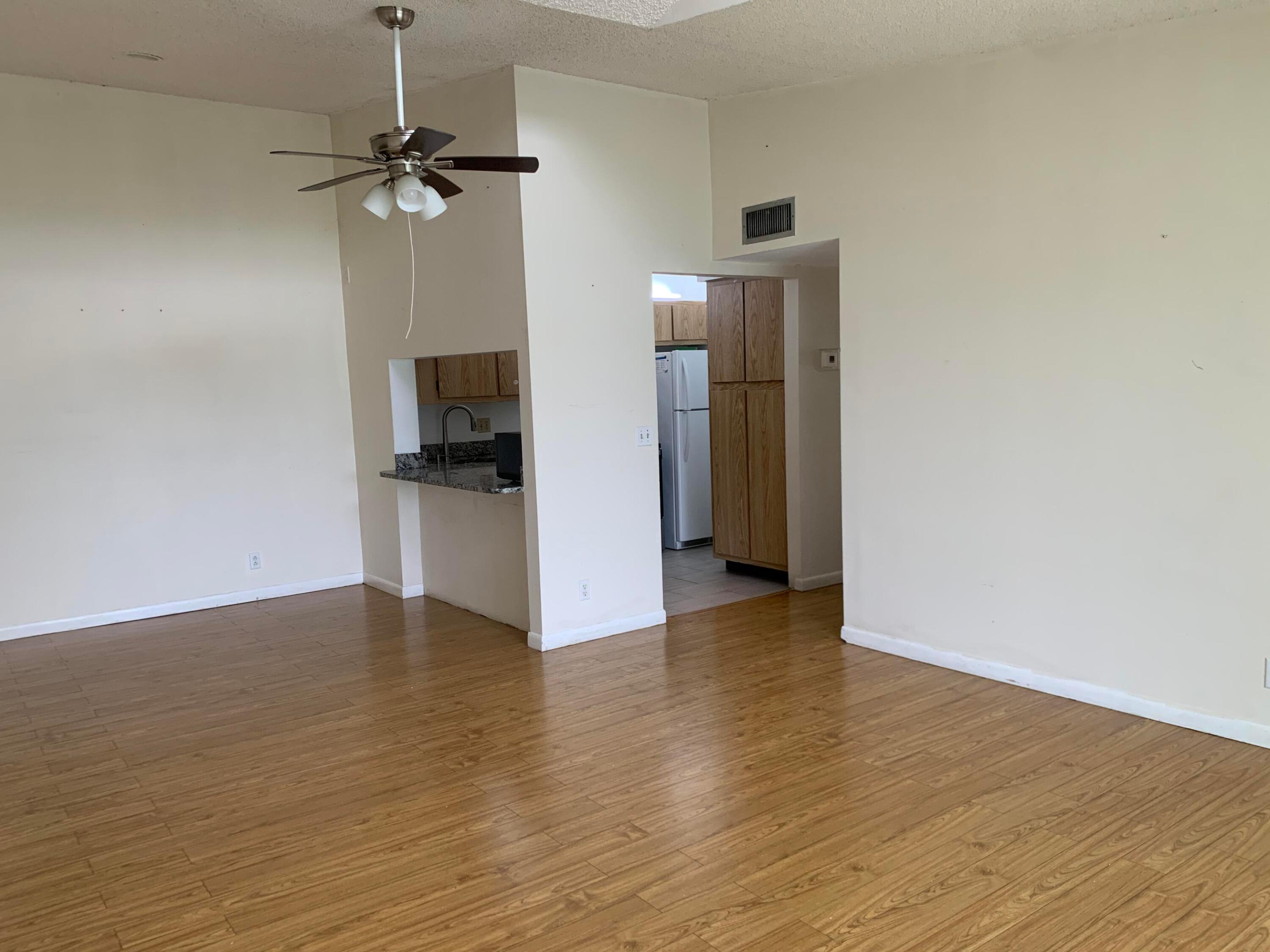 PALM CLUB VILLAGE II CONDO - Residential