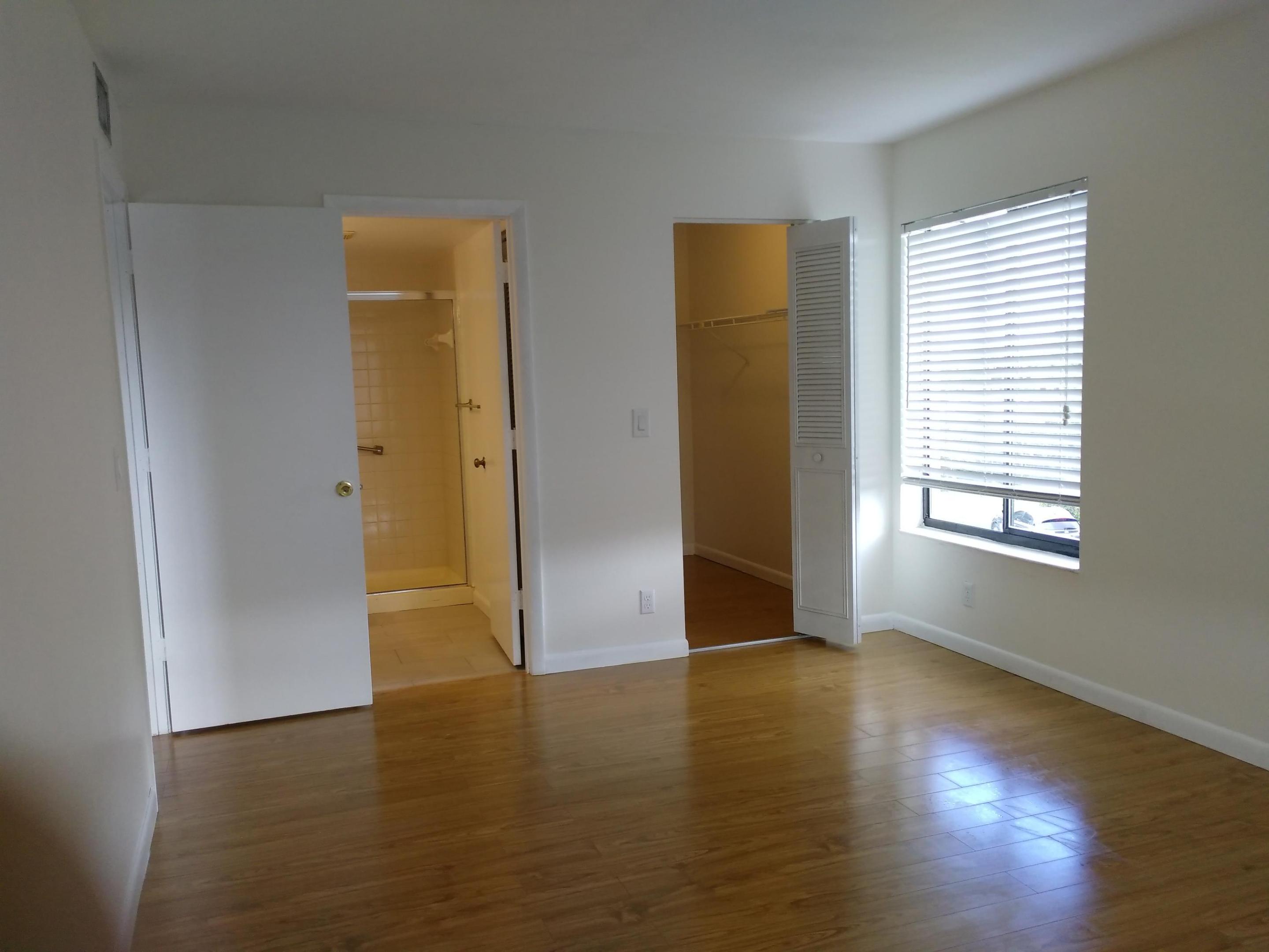 PALM CLUB VILLAGE II CONDO - Residential
